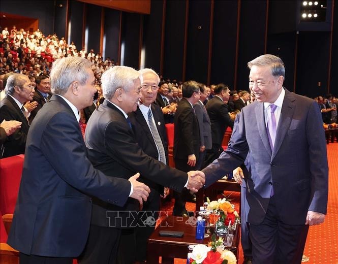 Photo caption