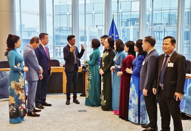 nguyen-thi-thanh-ep-vice-president-vna.jpg