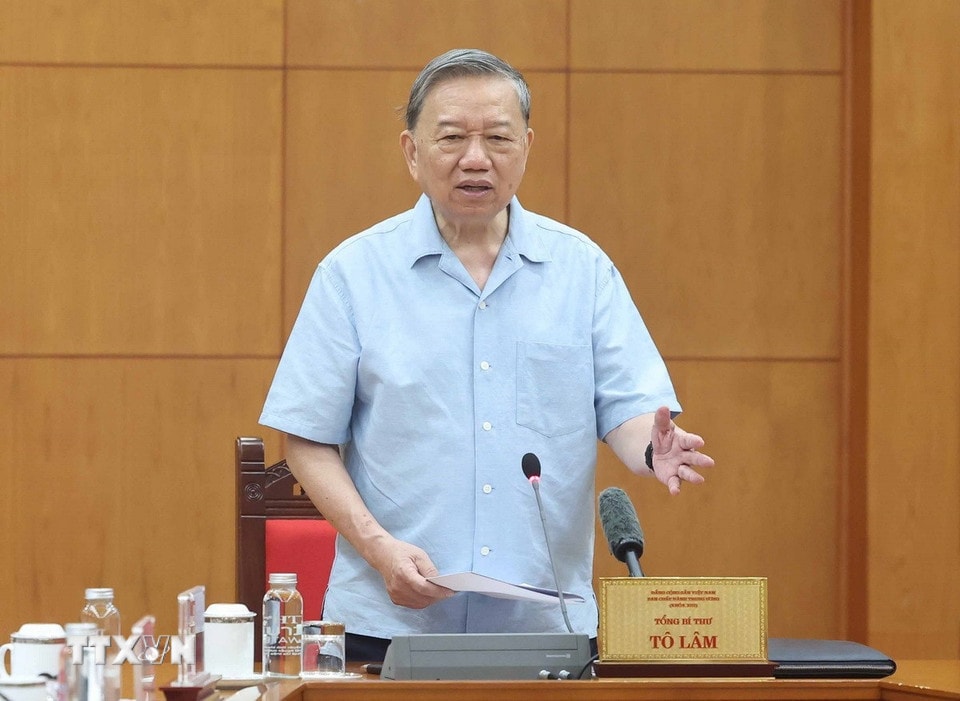 Tổng Bí thư Tô Lâm phát biểu chỉ đạo cuộc họp. (Ảnh: Thống Nhất/TTXVN)