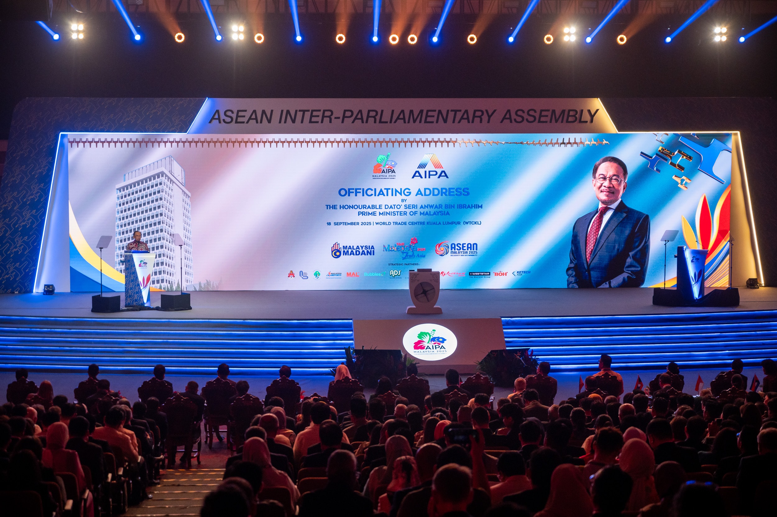 Z61_5676- Phát biểu của Honourable Dato’ Seri Anwar bin Ibrahim, Thủ tướng Malysia