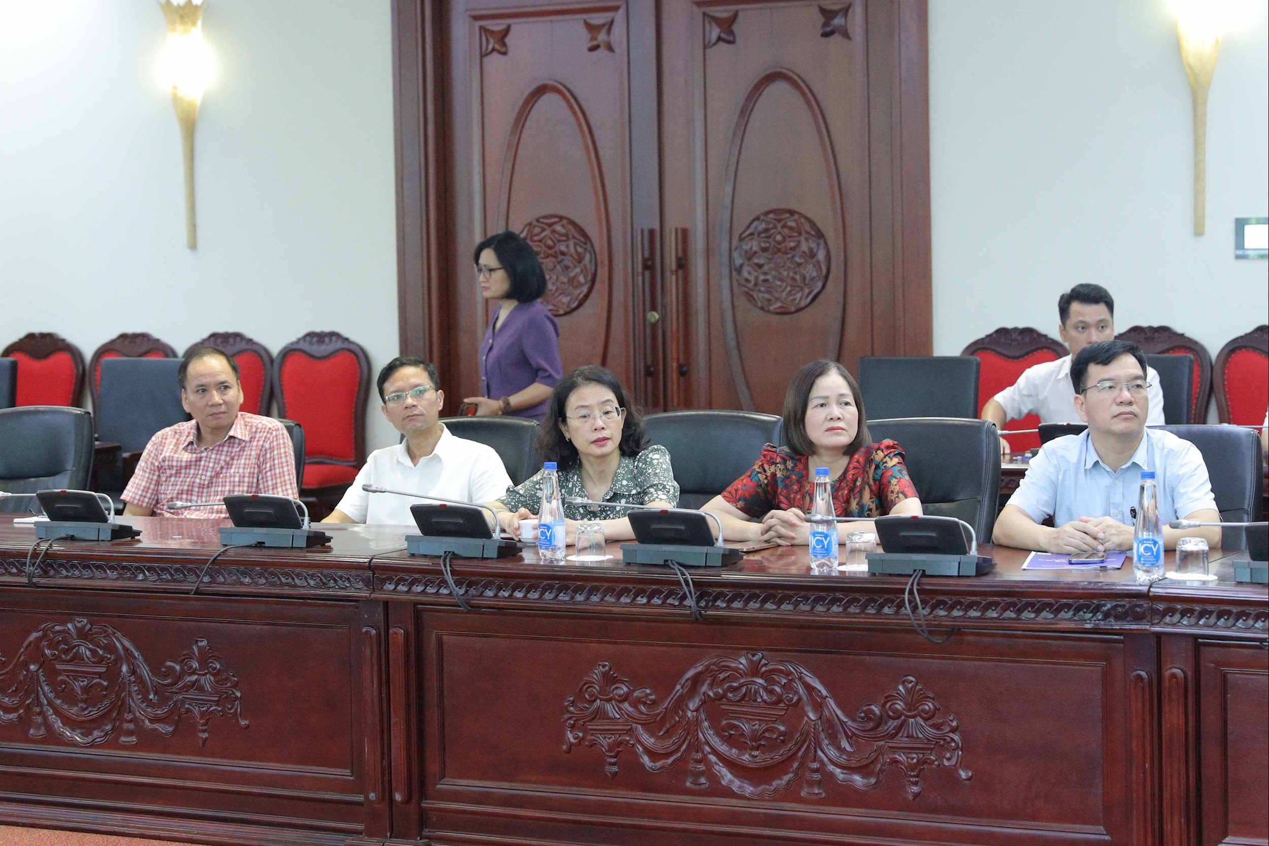 Các đại biểu dự 2
