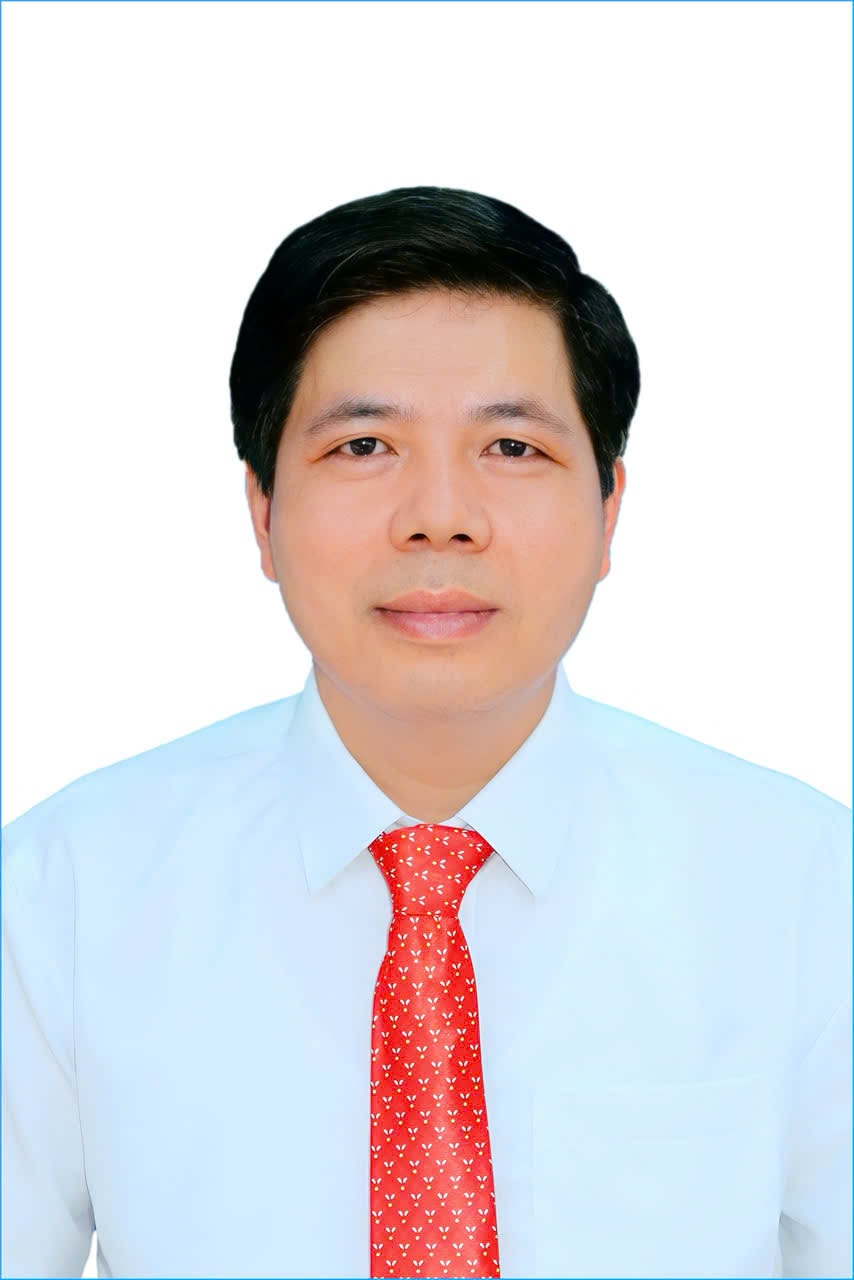 Thầy HÀ TIẾN SỸ