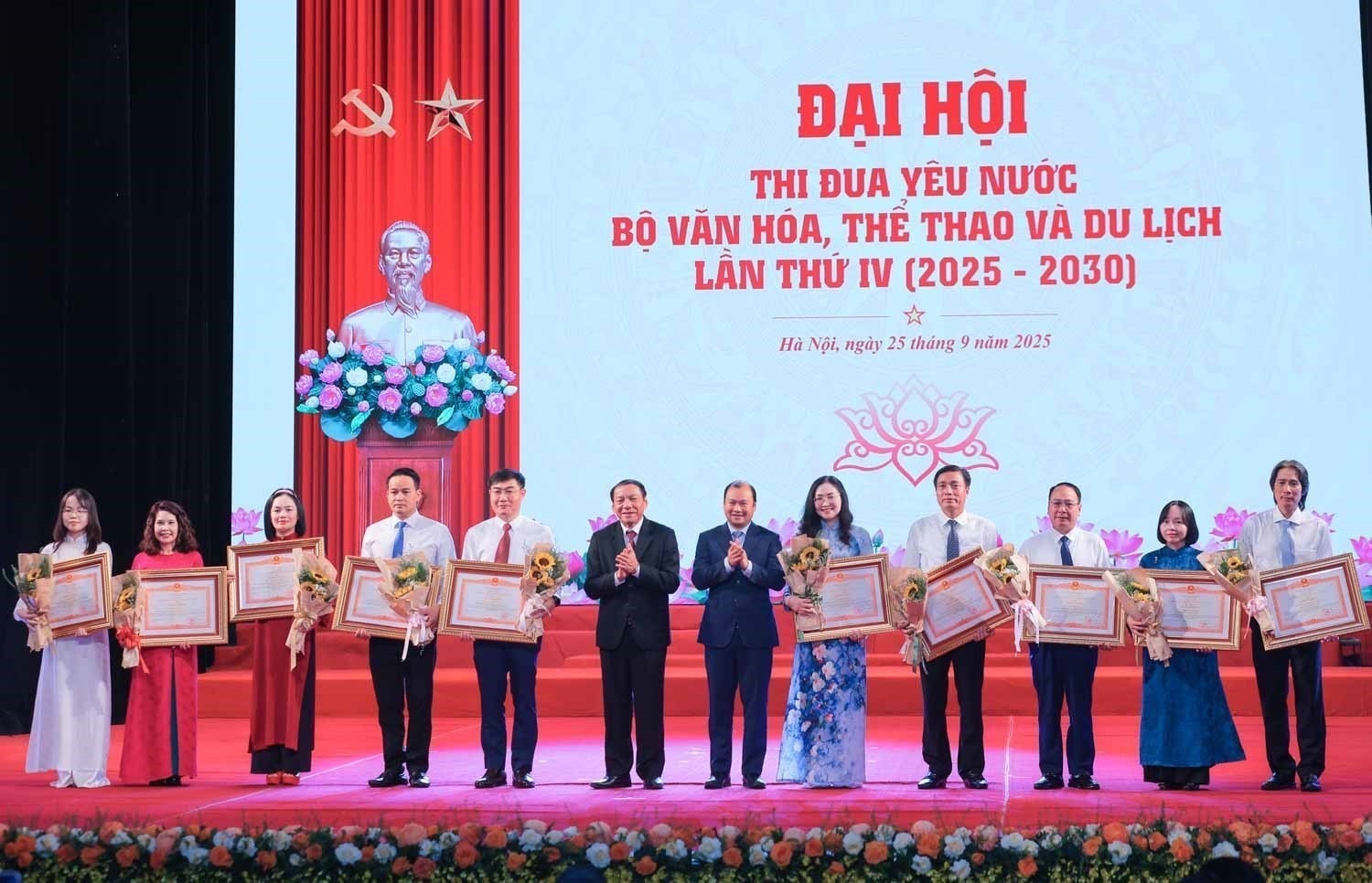 vna_potal_dai_hoi_thi_dua_yeu_nuoc_bo_van_hoa_the_thao_va_du_lich_lan_thu_tu_8295846.jpg