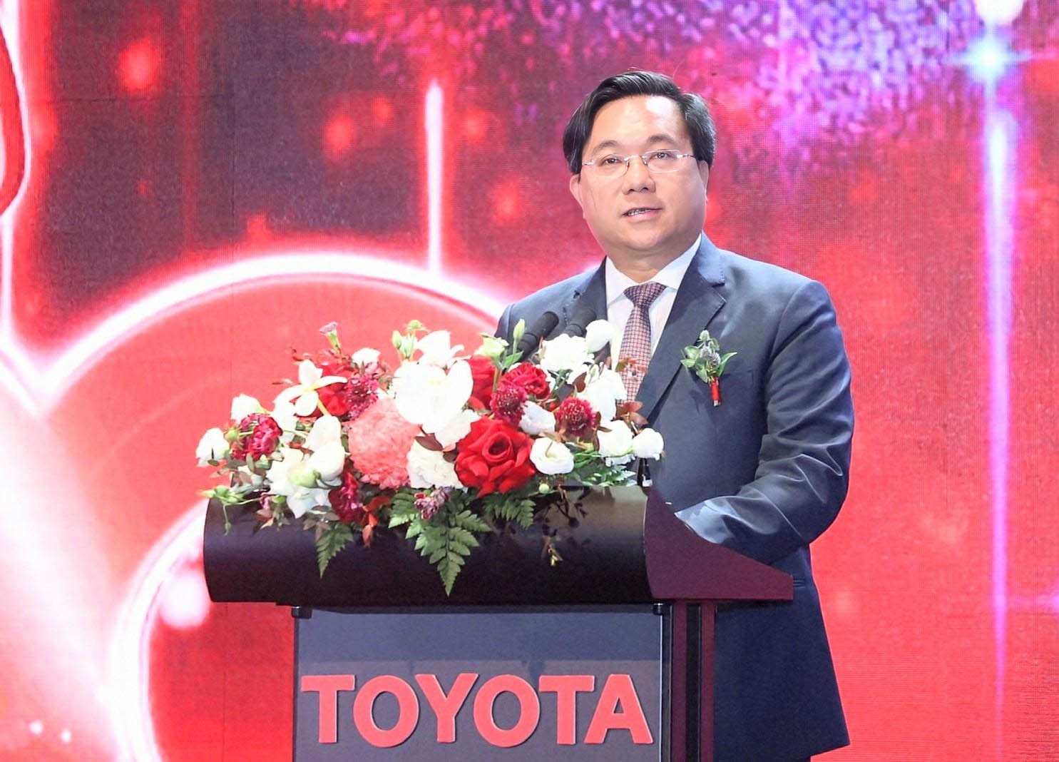 Chủ tịch UBND tỉnh Trần Duy Đông