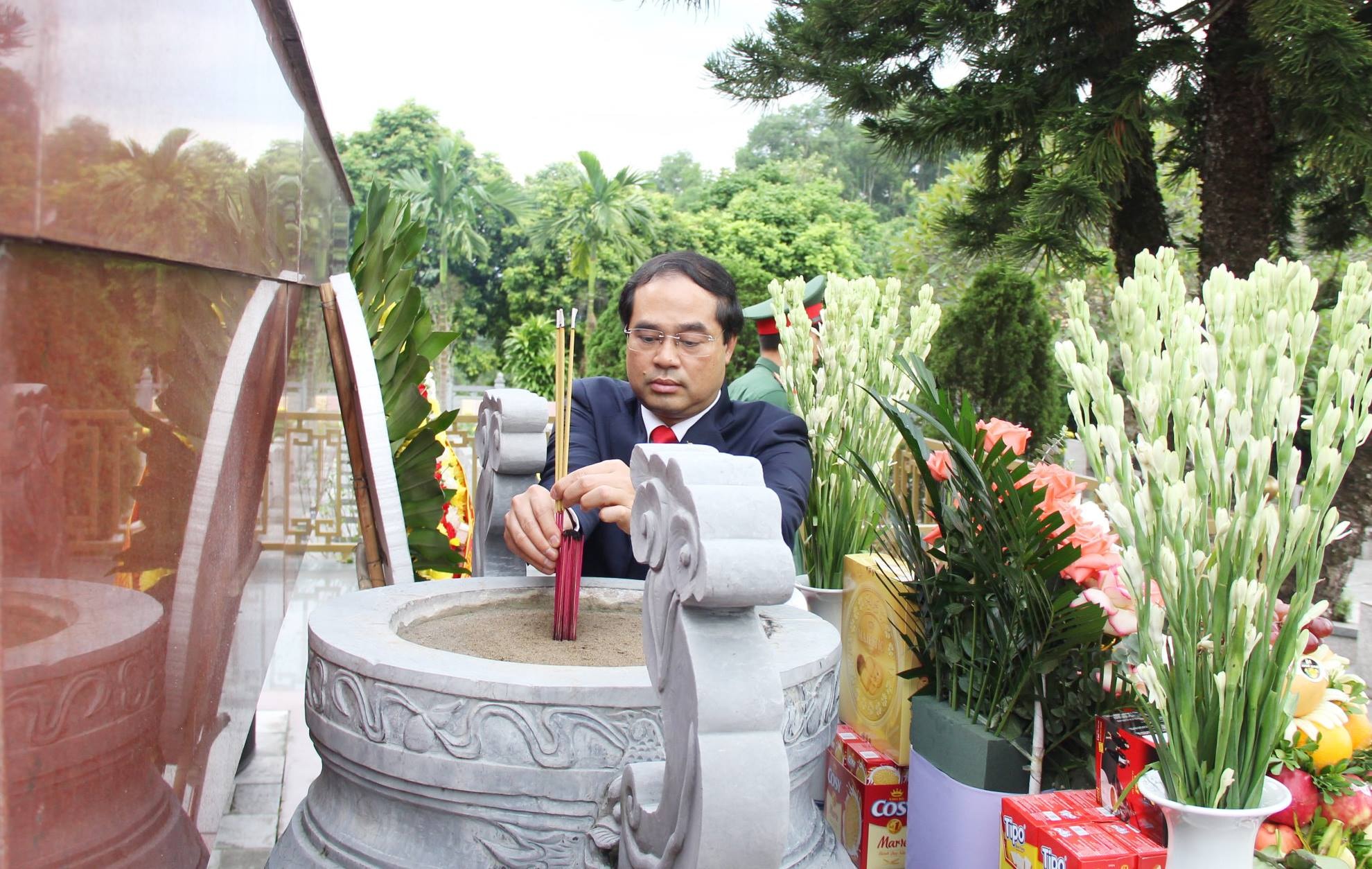 nt_anhtruong-cao.jpg