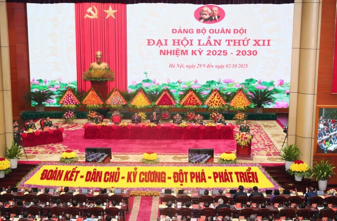 12th-party-congress-of-vietnam-peoples-army-3.jpg