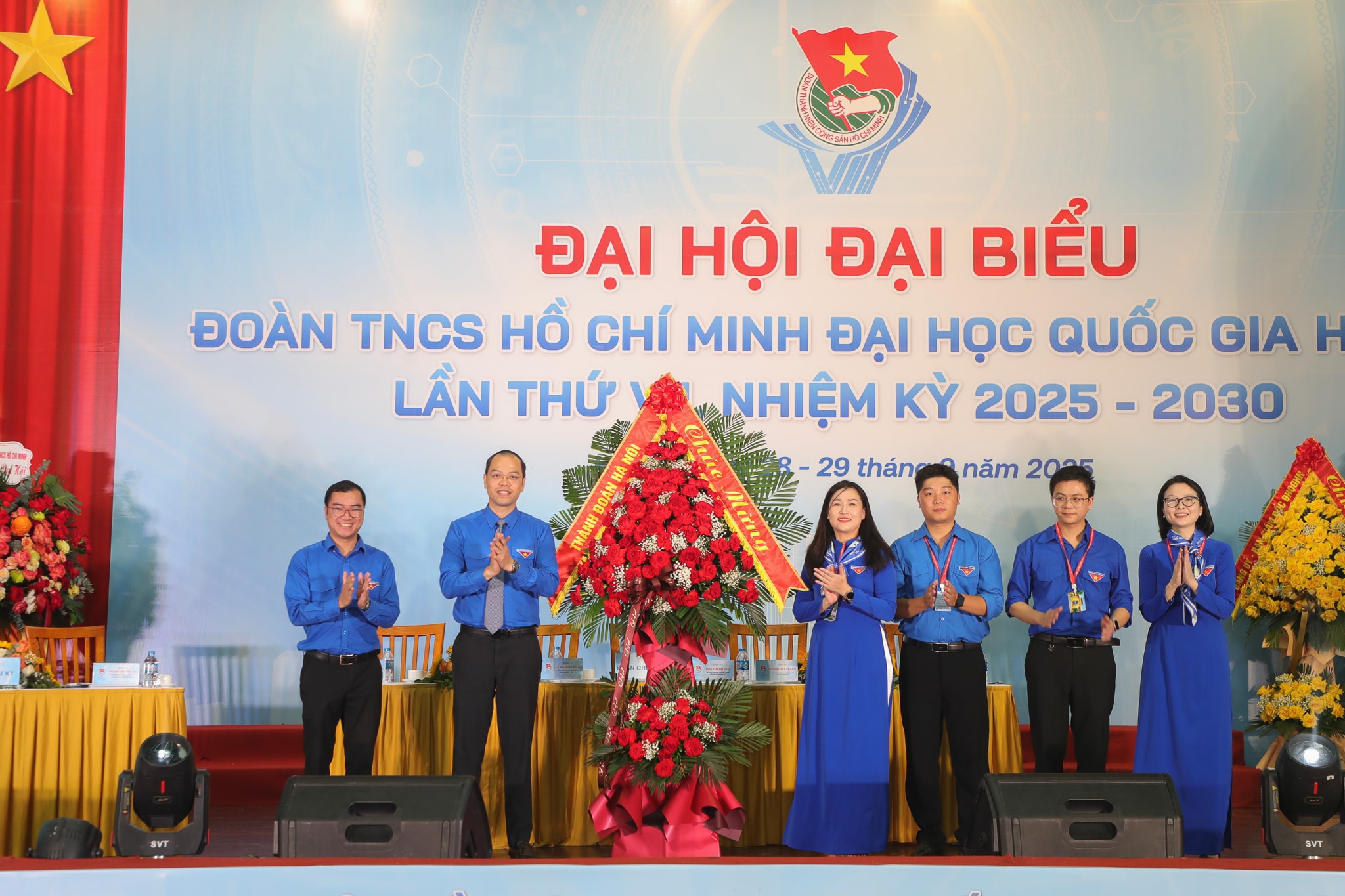 VNU - Dai hoi Dai bieu Doan TN lan thu VII (41)