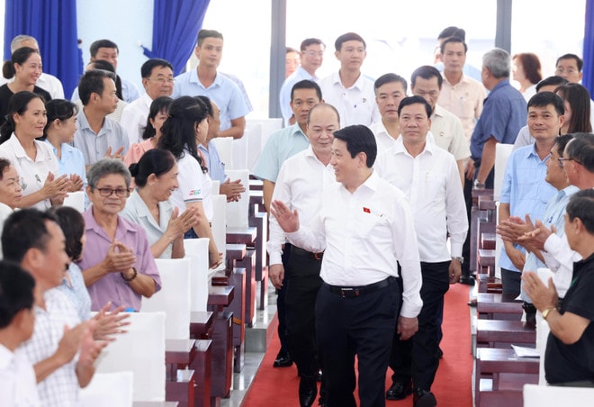 hcm2.jpg