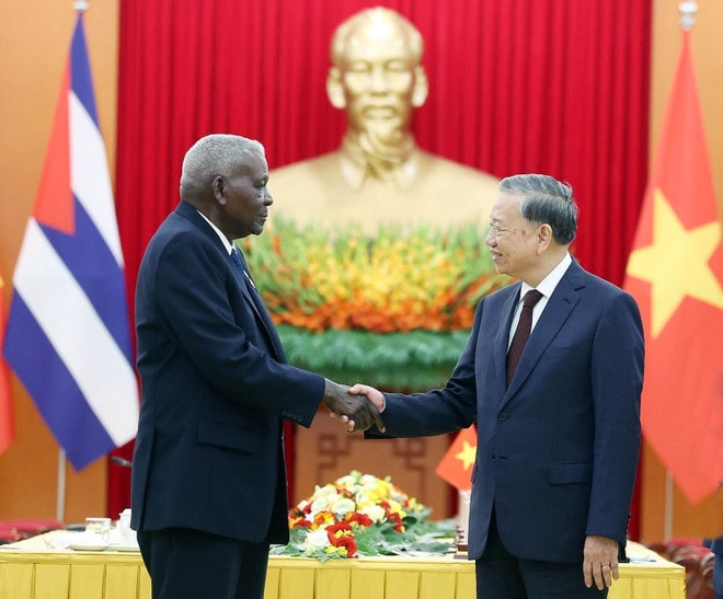 to-lam-cuba2.jpg
