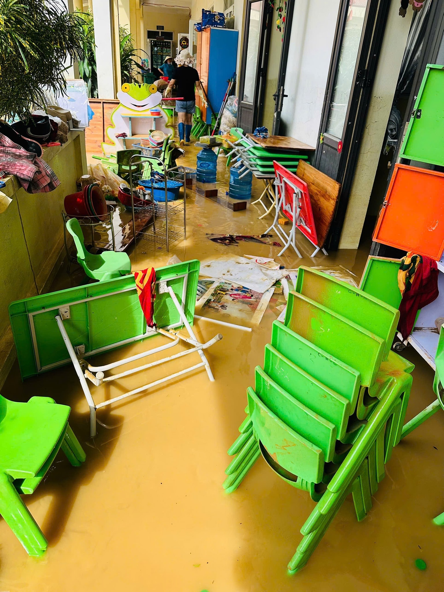 MN Vạn Thiện