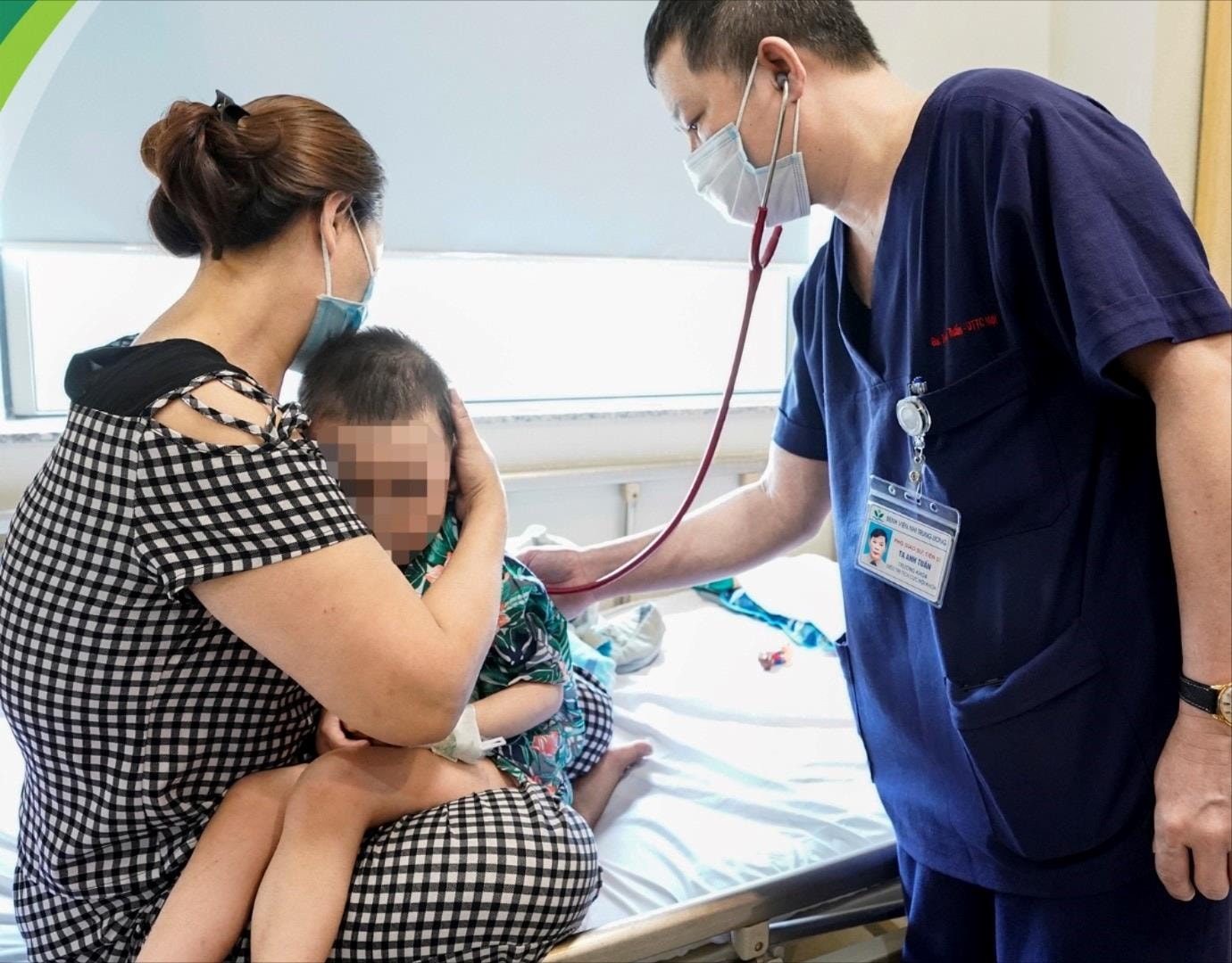 Trung bình hàng năm có khoảng 15 trẻ viêm cơ tim cấp có sốc tim điều trị tại Bệnh viện Nhi TW. Ảnh: BVCC