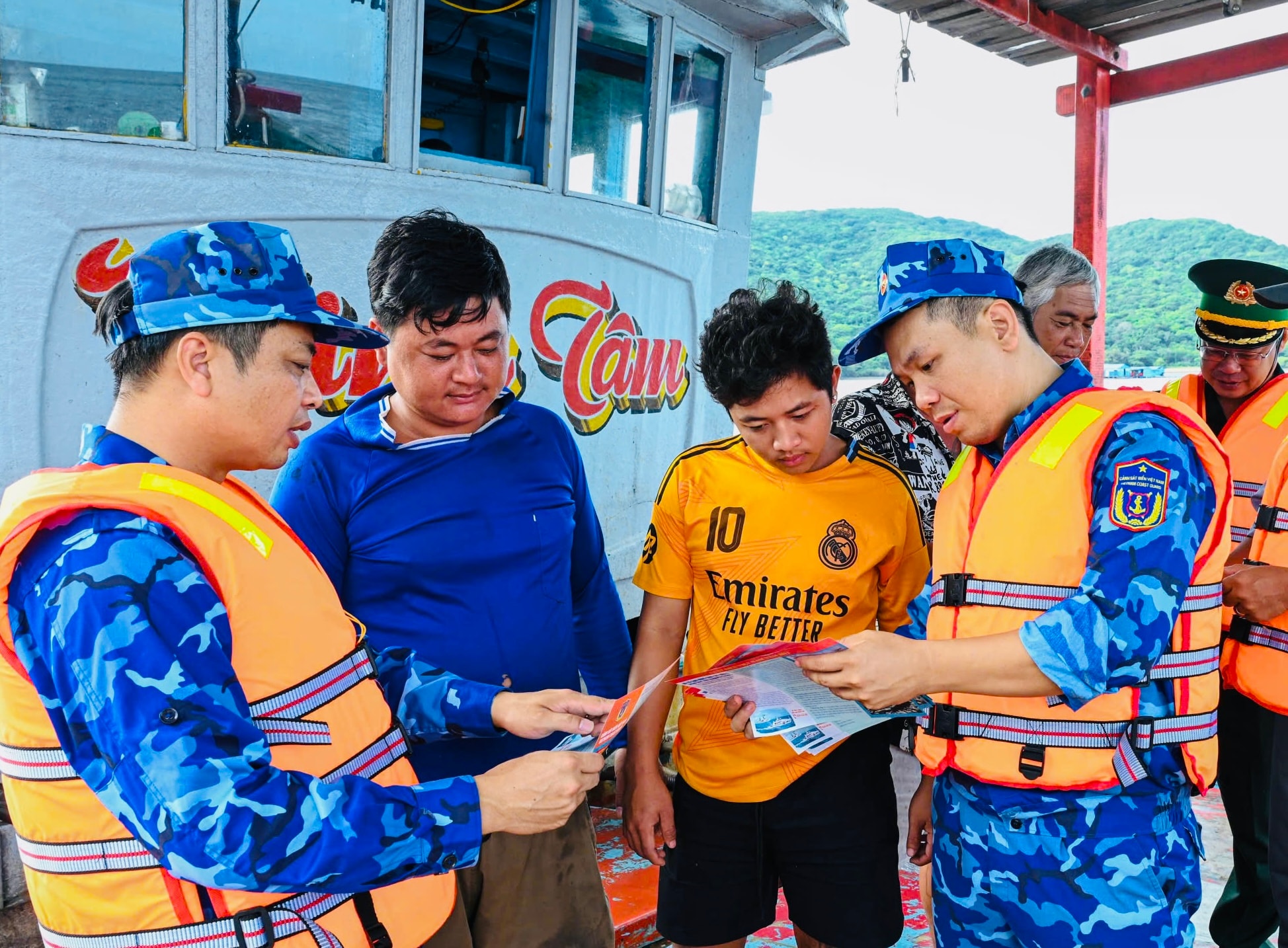 Đây là hoạt động thường xuyên nhằm đánh giá đúng thực trạng chấp hành pháp luật của ngư dân