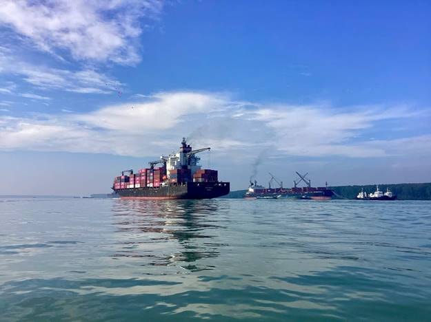 A large ship in the water AI-generated content may be incorrect.