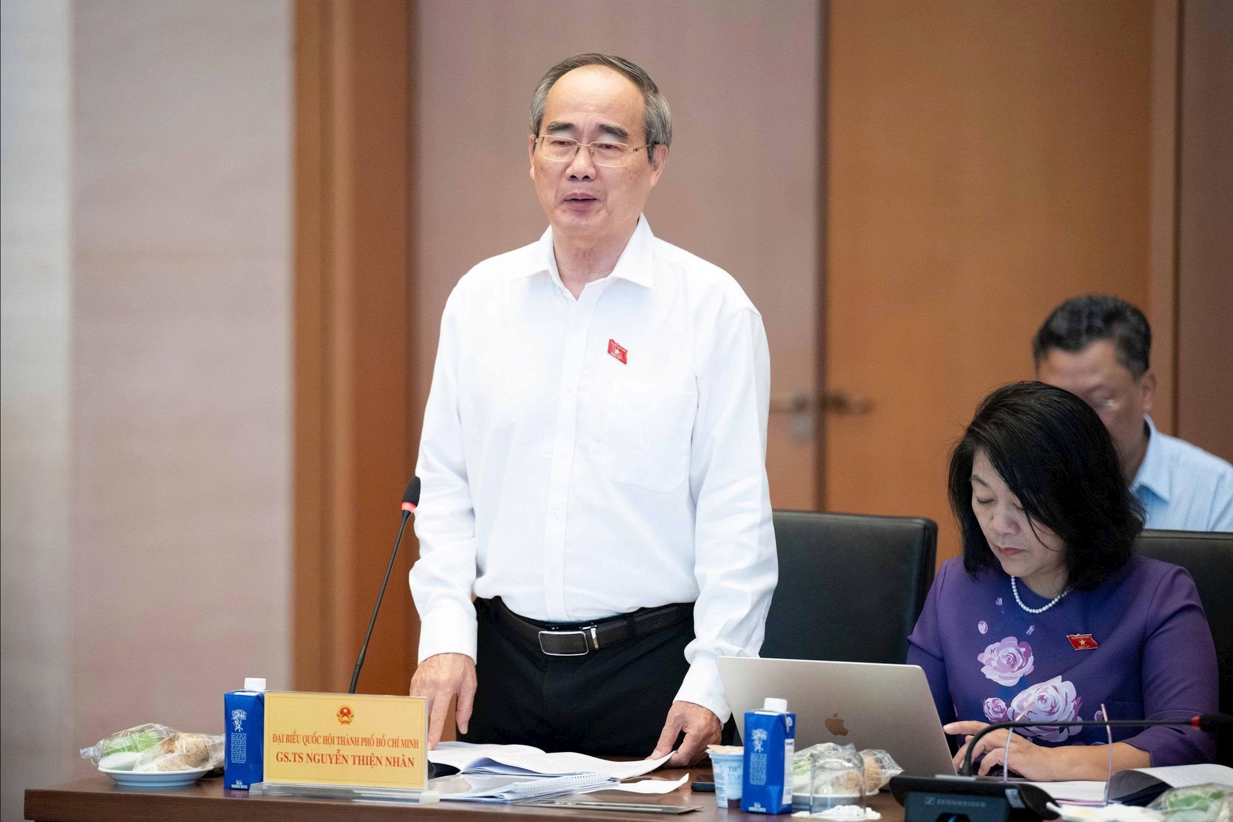 Nguyen Thien Nhan, plaatsvervanger van de Nationale Assemblee (HCMC)
