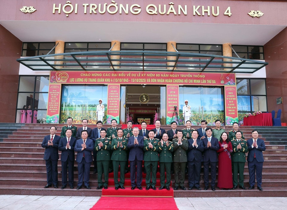 Tổng Bí thư Tô Lâm và các đại biểu. (Ảnh: Thống Nhất/TTXVN)