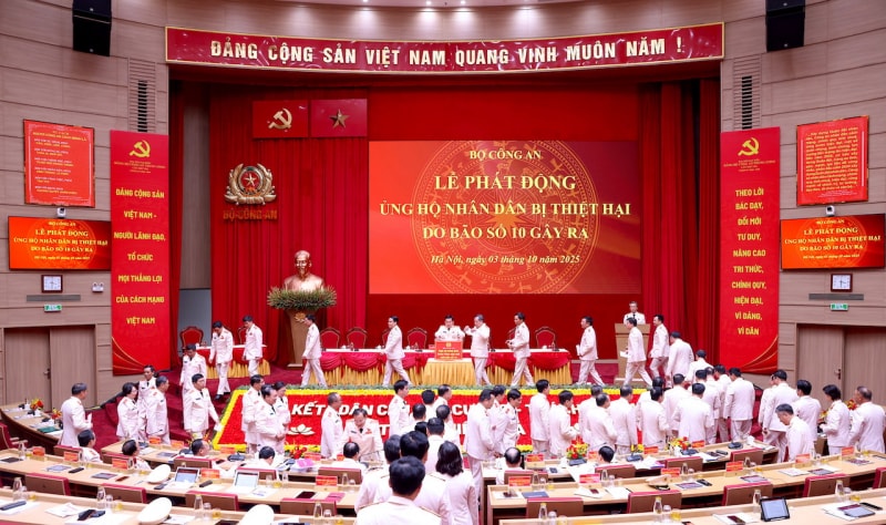 photo-library-20251011220235-6c2882a6-1bfa-47ed-b059-9bc9b8747897-anh-2.jpeg