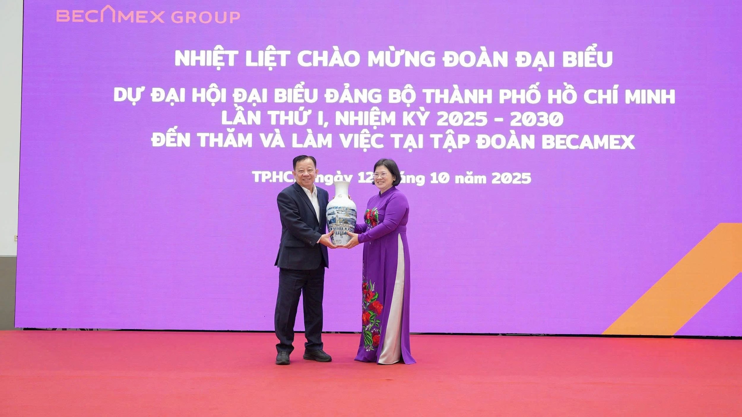 z7110718541699_852bbe4f9d096bfa3a05f548dae010f6.jpg