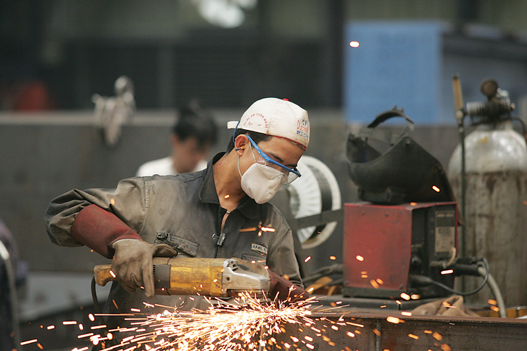 Currently, the whole country has about 3,100 mechanical engineering enterprises. Photo: PV