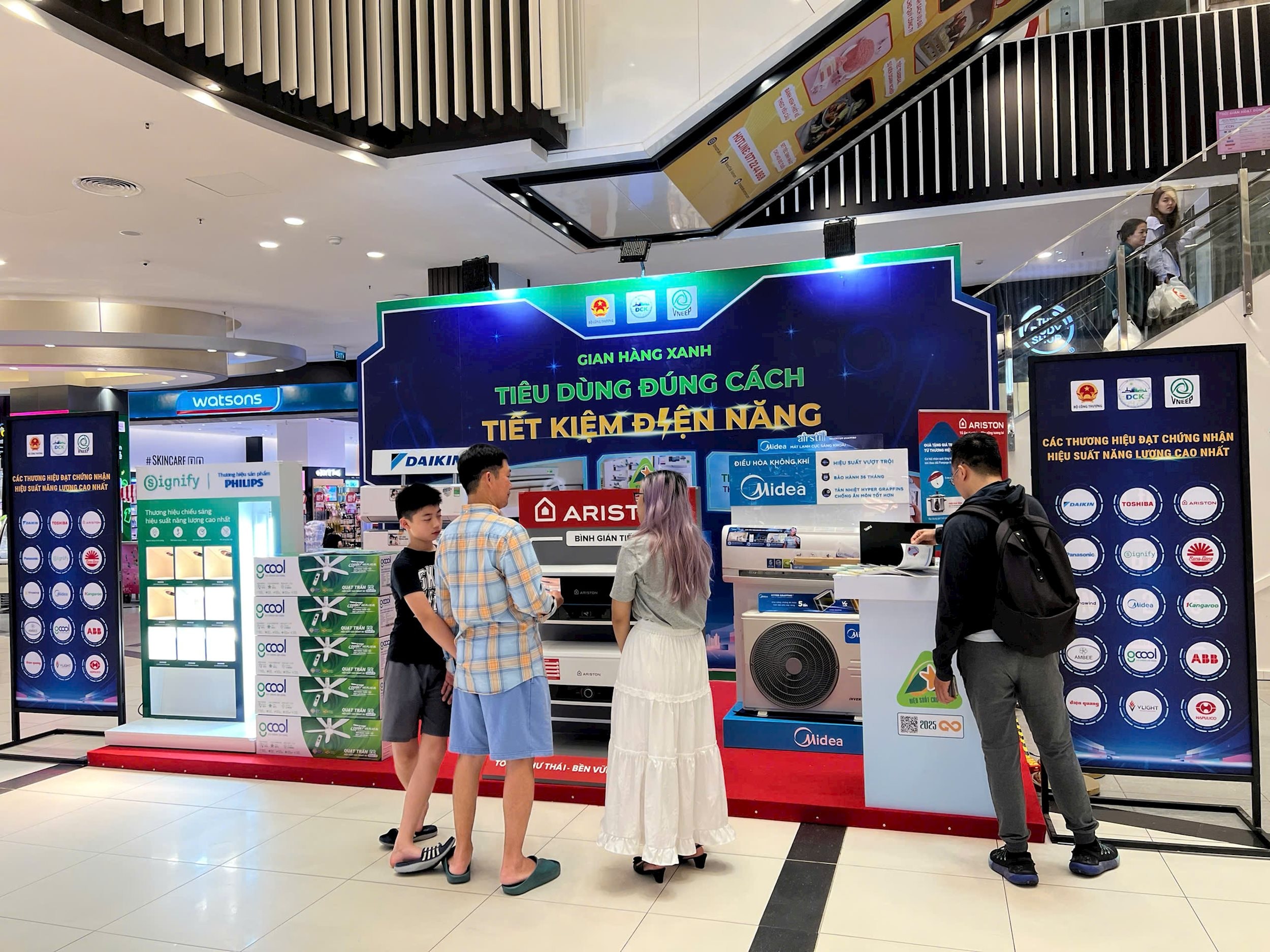 Booths attract visitors