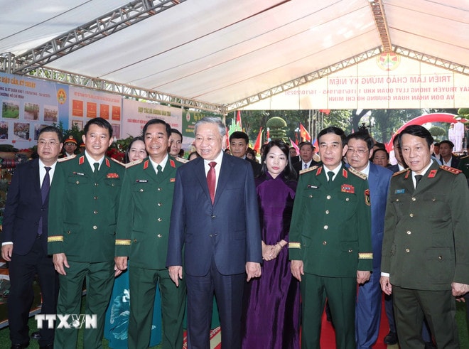 ttxvn-tong-bi-thu-to-lam-du-le-ky-niem-80-nam-ngay-truyen-thong-luc-luong-vu-trang-quan-khu-1-8343310-7.jpg
