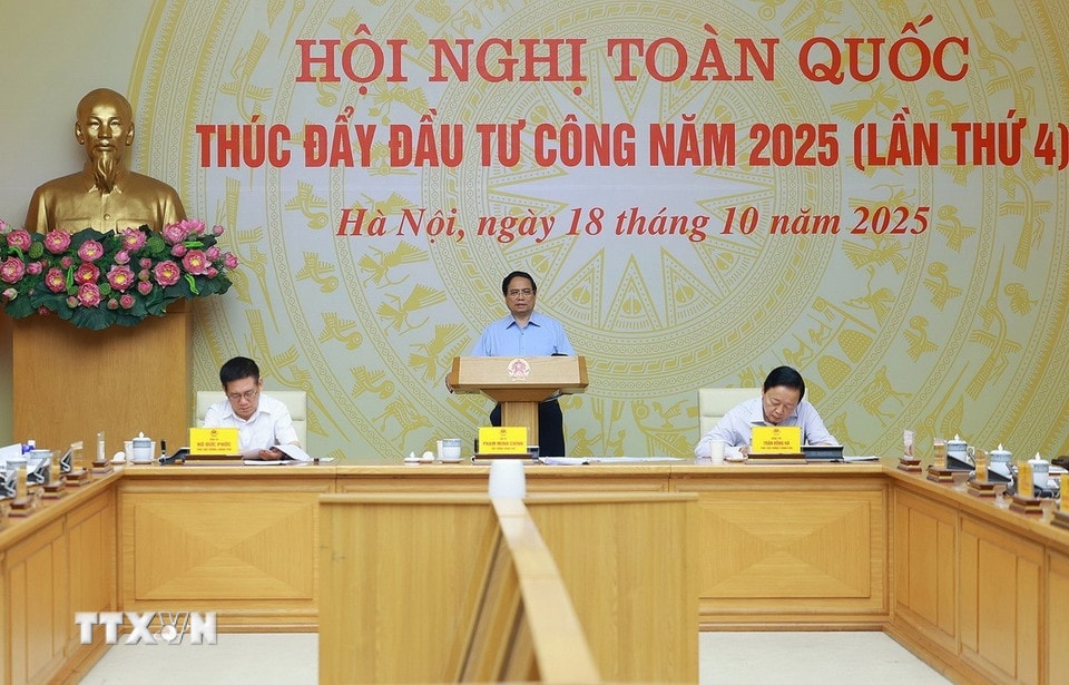 Thủ tướng Phạm Minh Chính chủ trì Hội nghị. (Ảnh: Dương Giang/TTXVN)