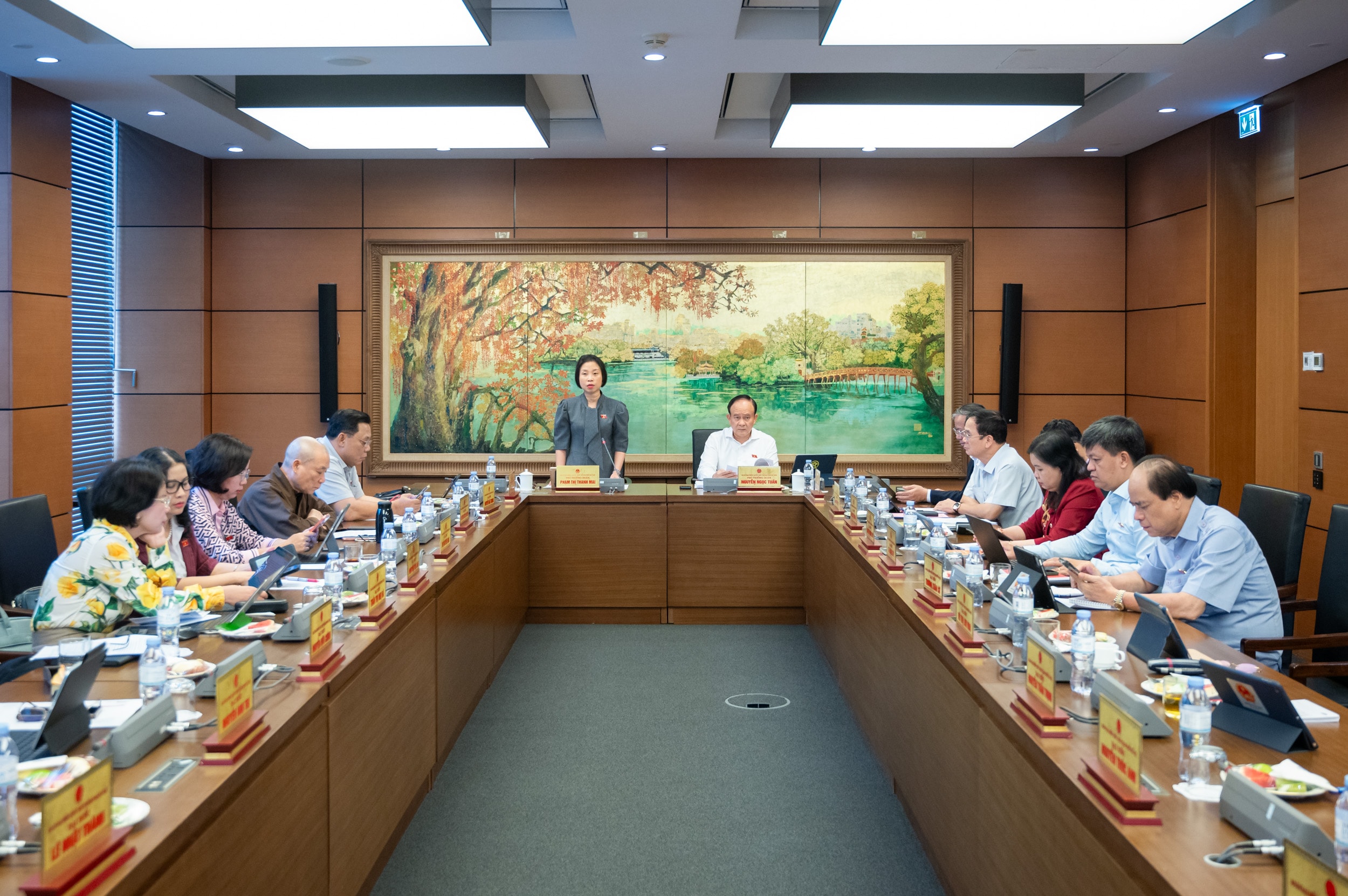 20251021-T1-13 - ĐBQH Phạm Thị Thanh Mai