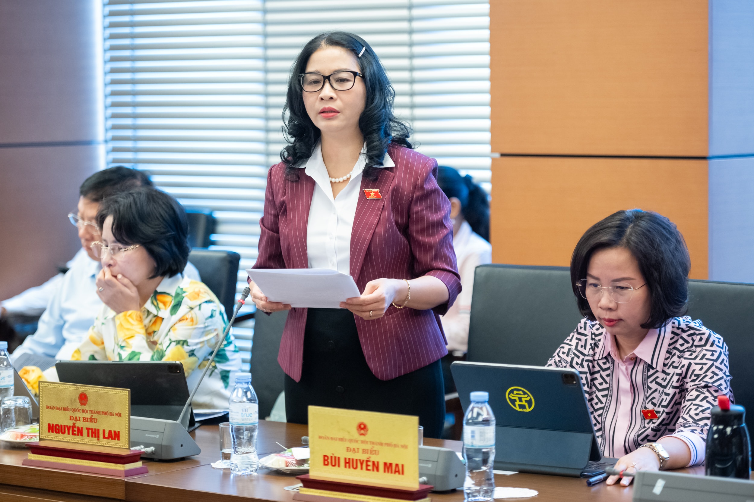20251021-T1-17 - ĐBQH Nguyễn Thị Lan
