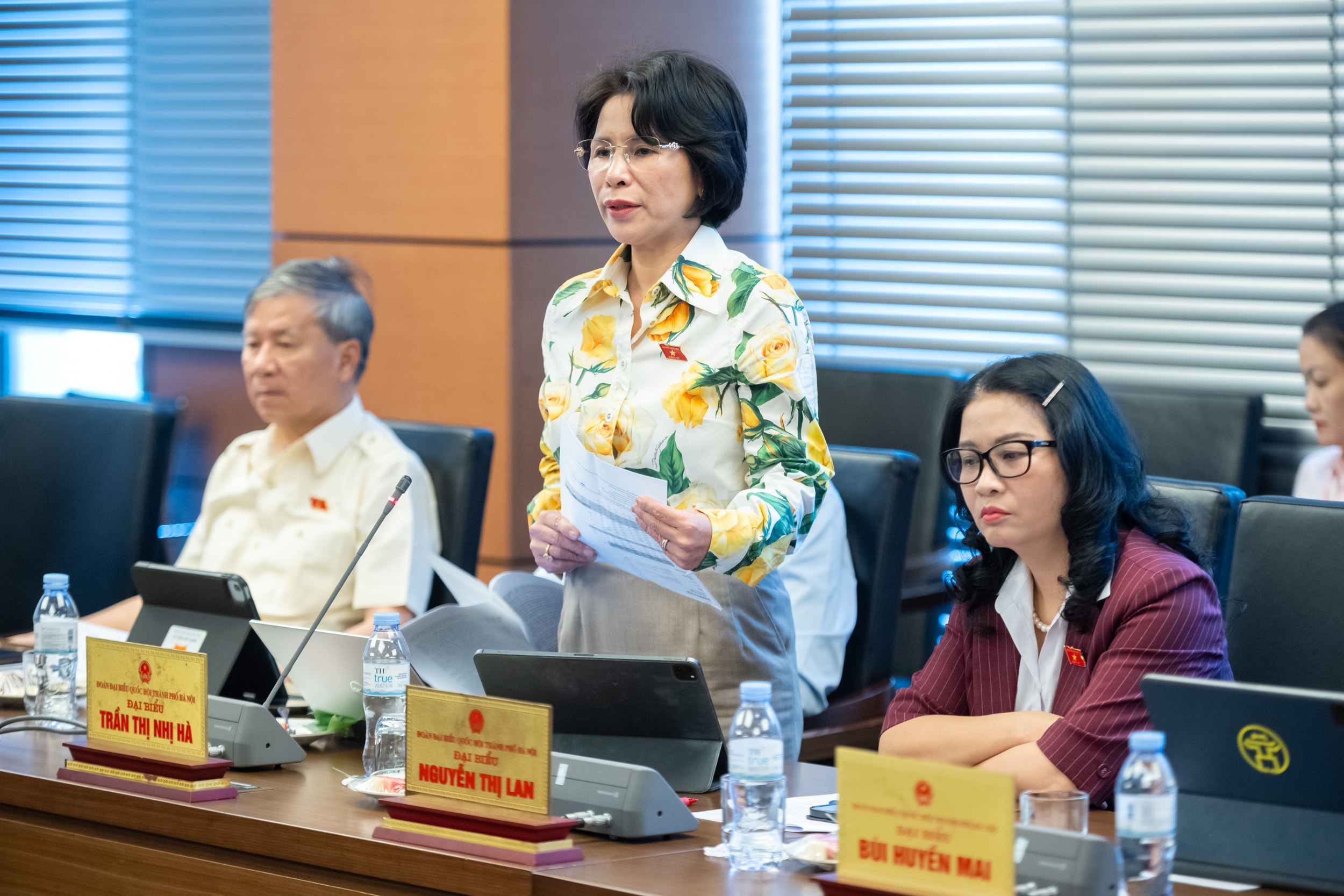 20251021-T1-18 - ĐBQH Trần Thị Nhị Hà