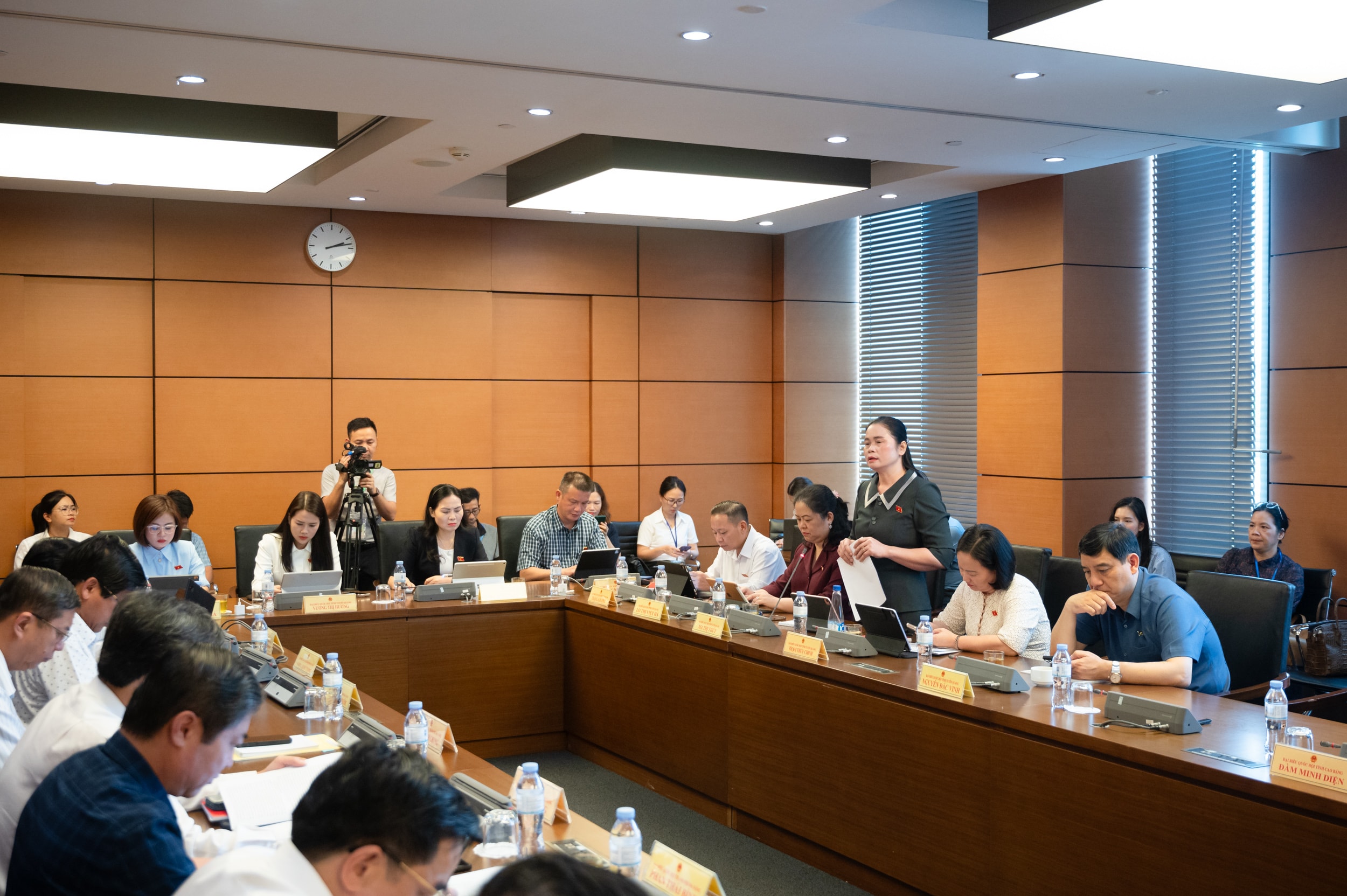 20251021-T16-20- ĐBQH Ma Thị Thuý - Tuyên Quang