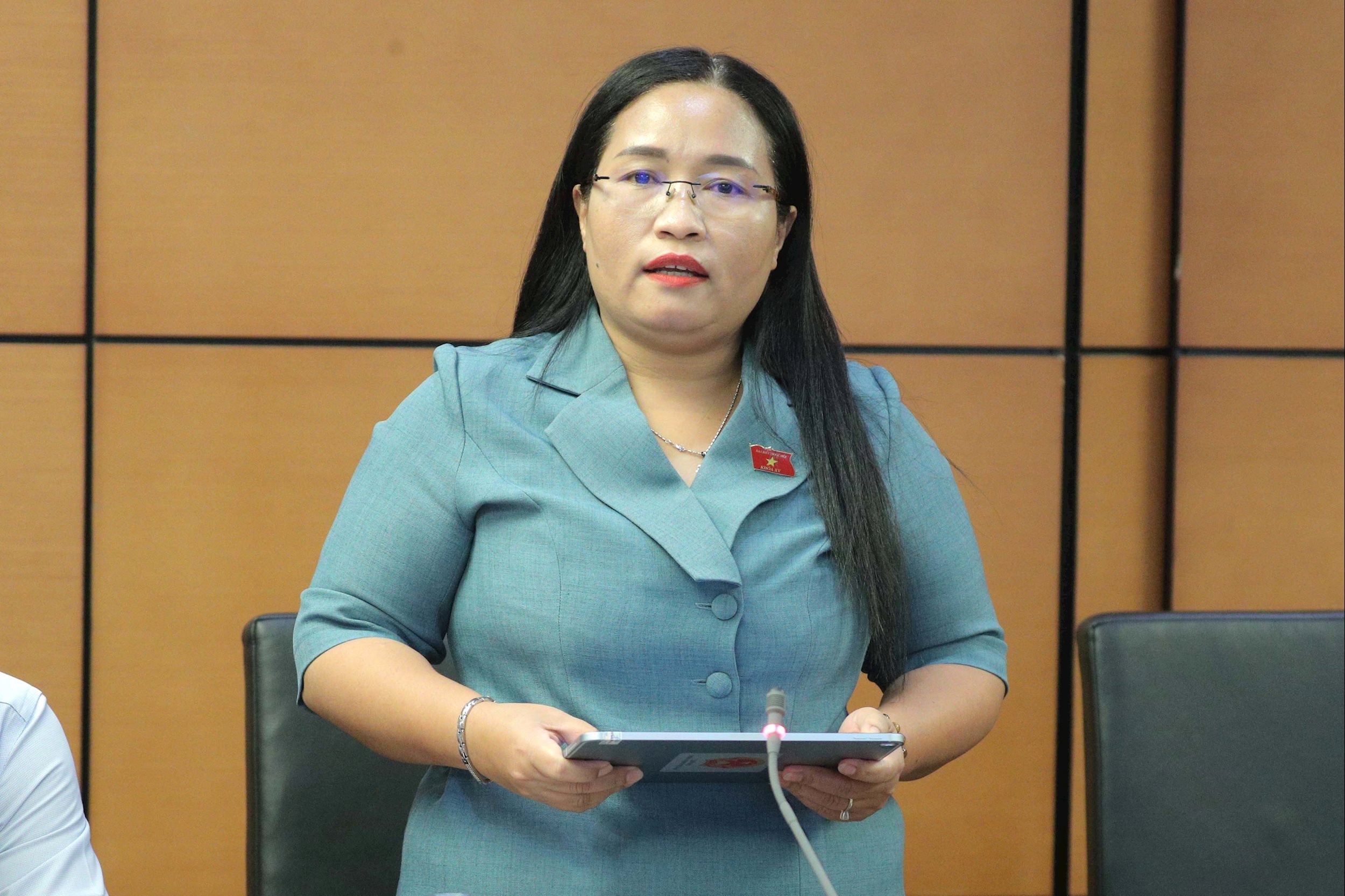 Delegata Adunării Naționale, Chamalea Thi Thuy (Khanh Hoa)