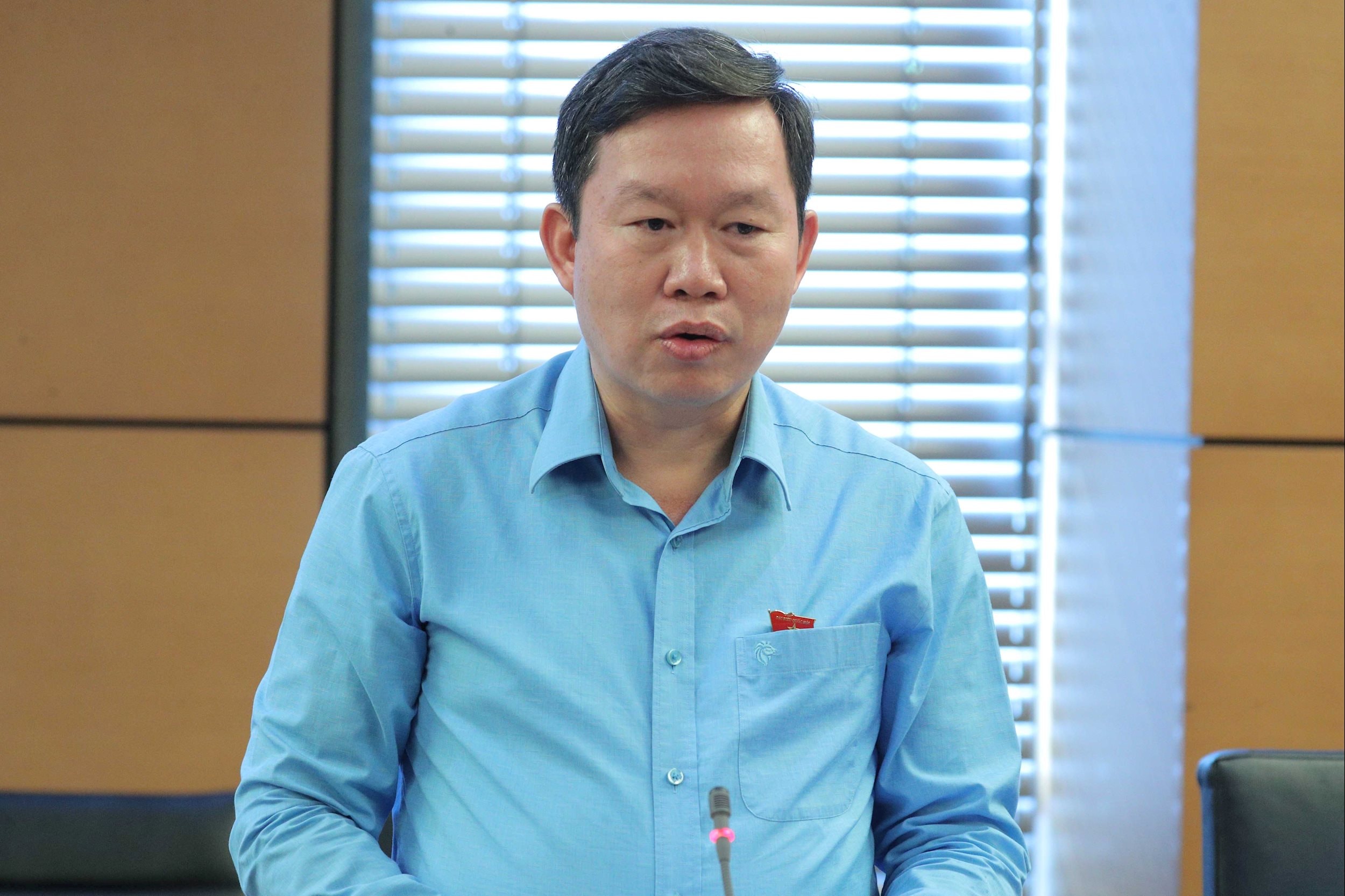 국회의원 응우옌 꾸옥 루안(라오까이)