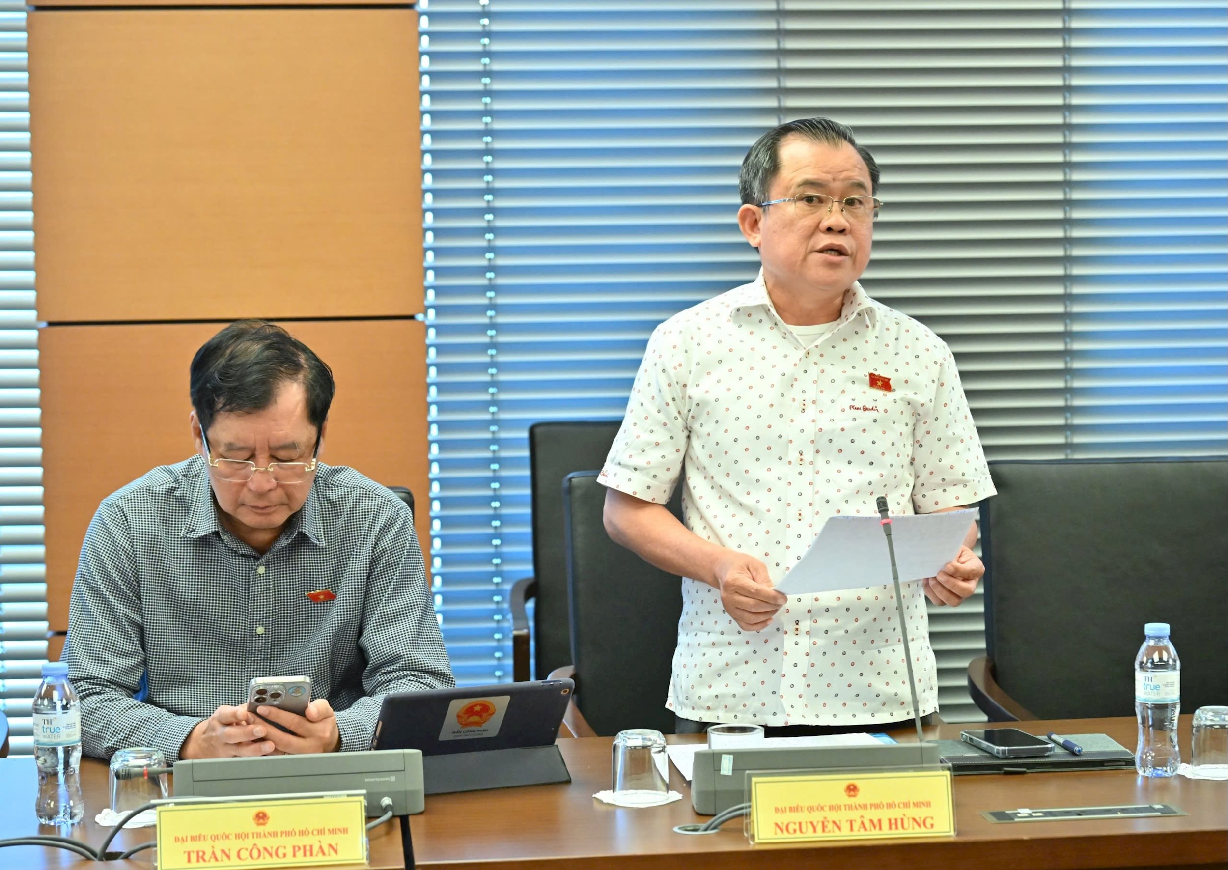 Delegado de la Asamblea Nacional Nguyen Tam Hung