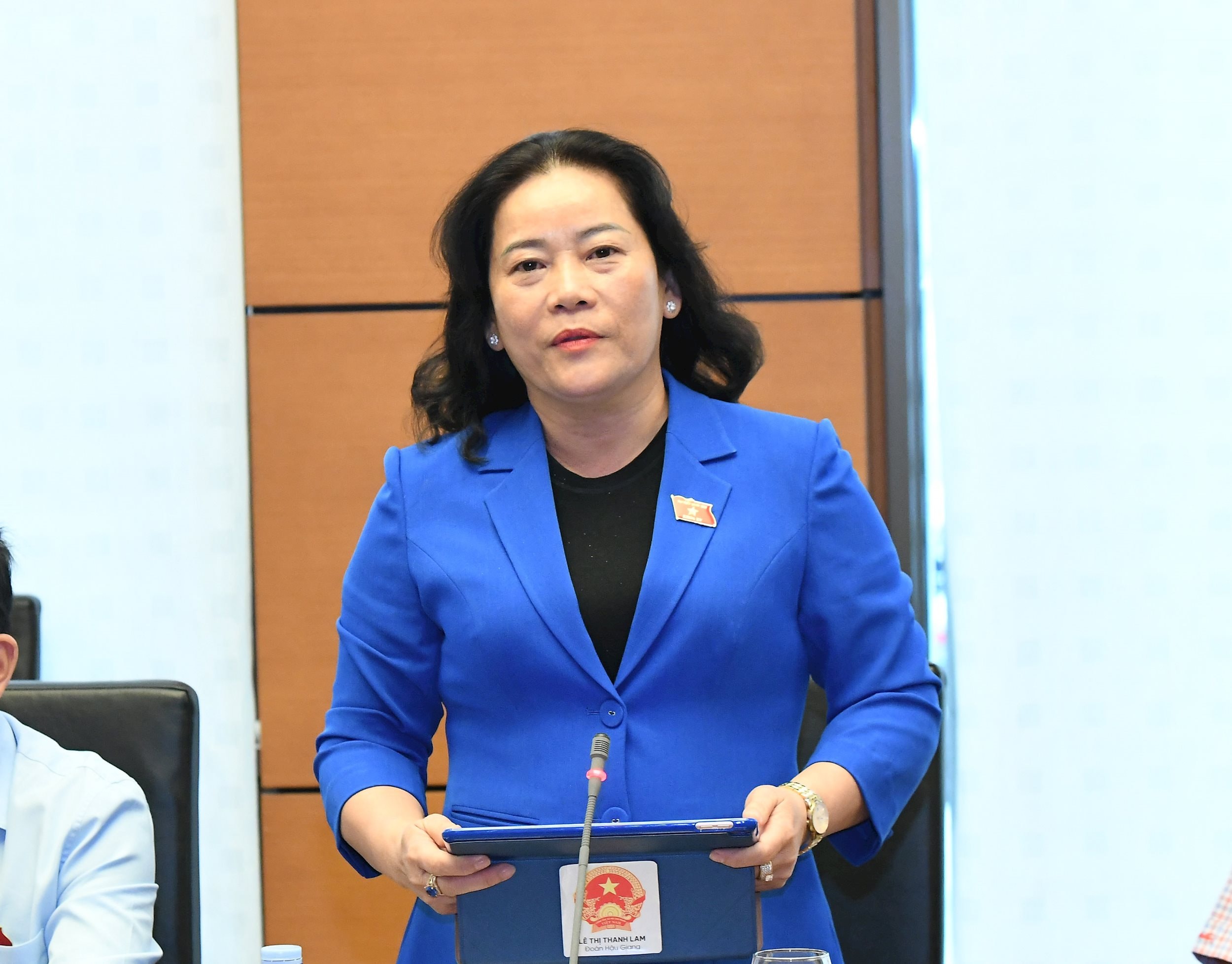 ĐB Lê Thị Thanh Lam, Đoàn ĐBQH Thành phố Cần Thơ phát biểu1