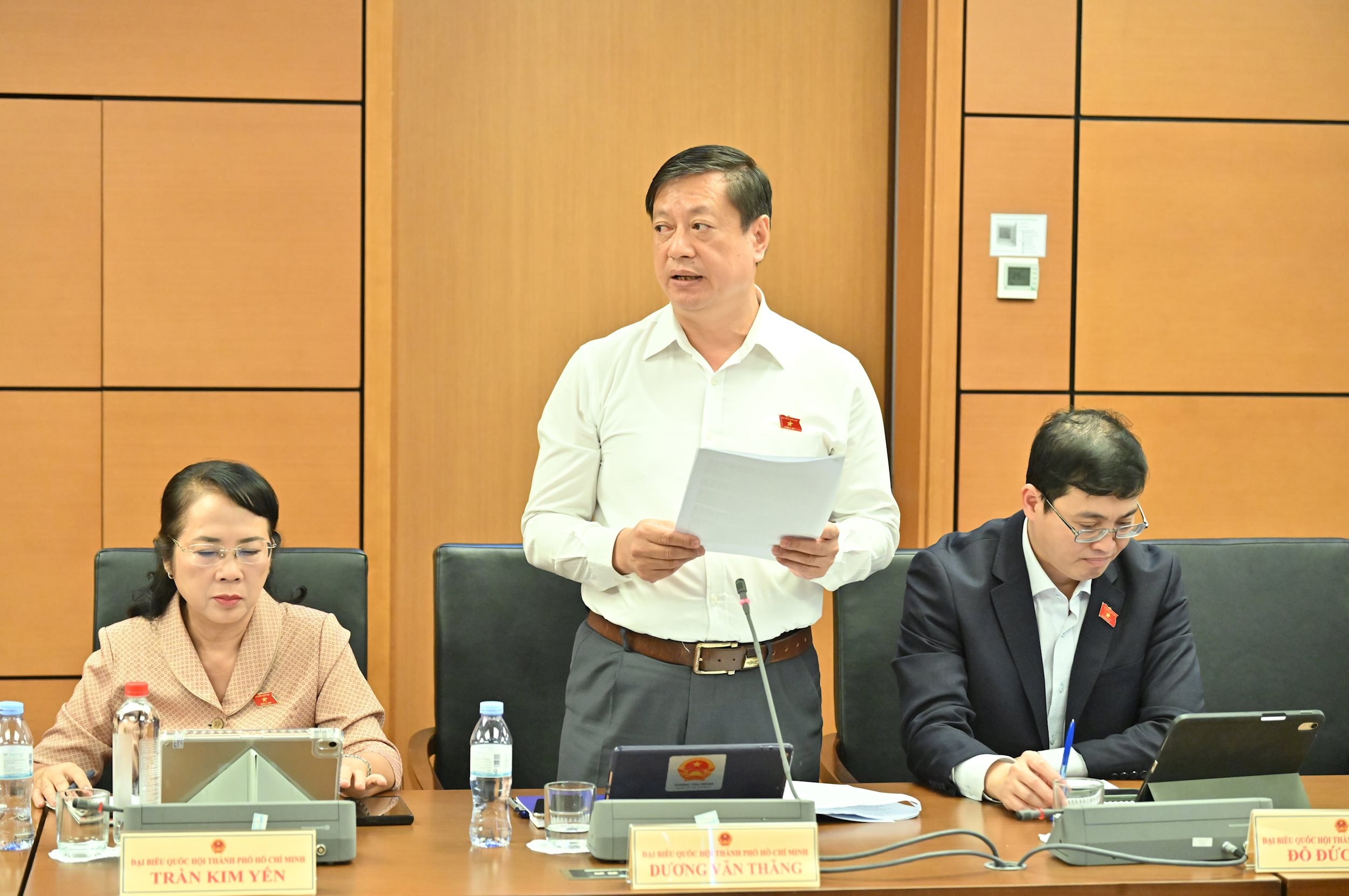 ĐBQH Dương Văn Thắng (TP Hồ Chí Minh)