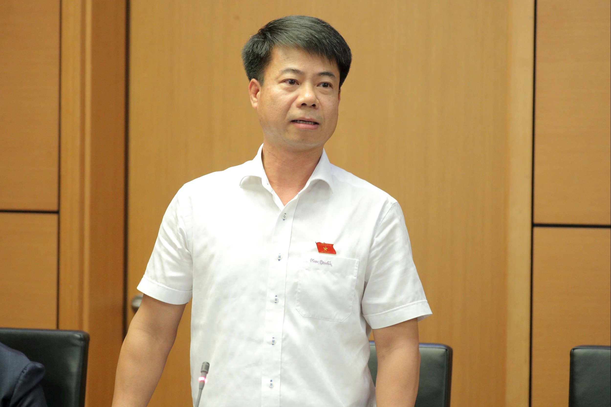 តំណាងរដ្ឋសភាលោក Hoang Quoc Khanh (ឡៃចូវ)