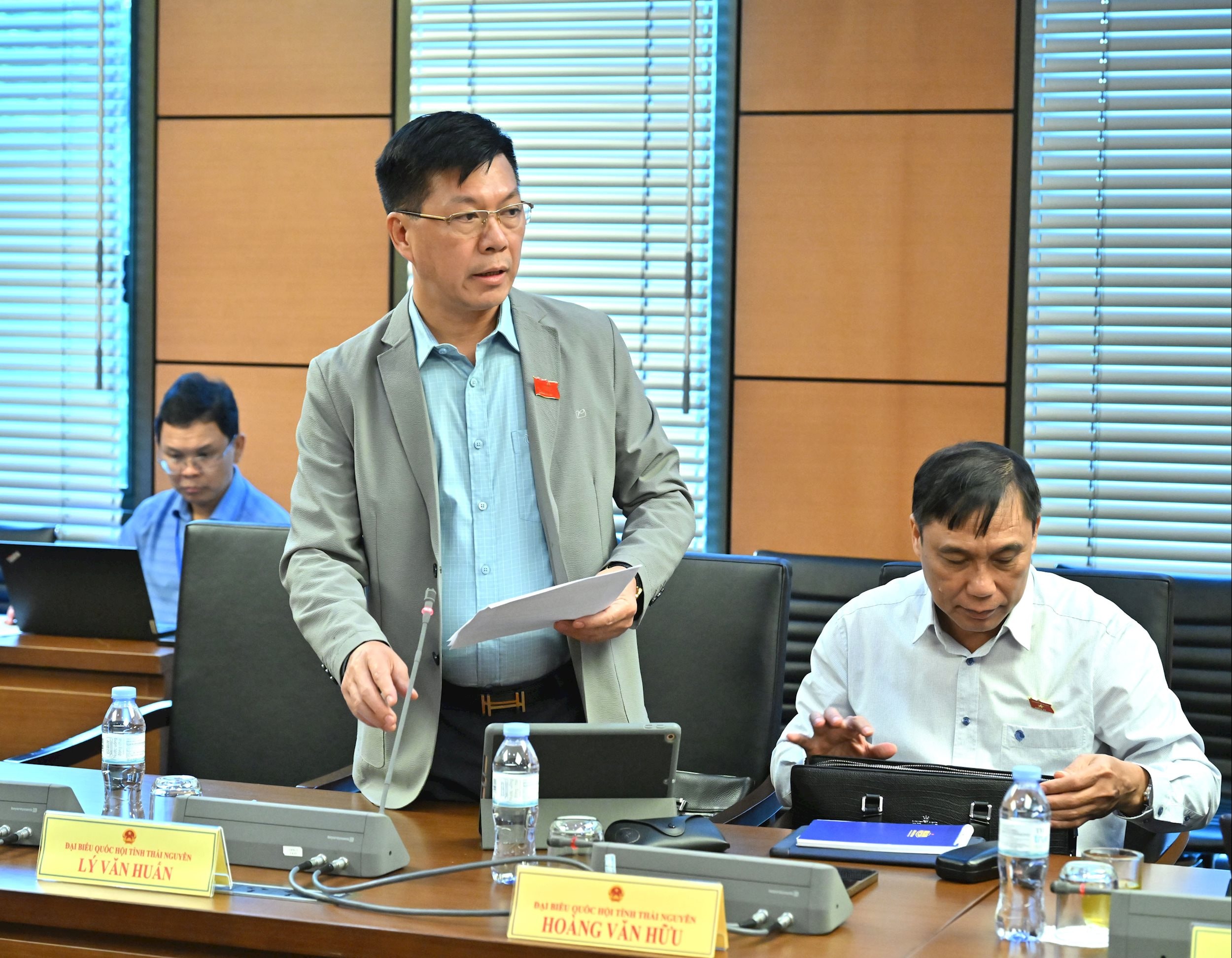 ĐBQH Lý Văn Huân (Thái Nguyên)