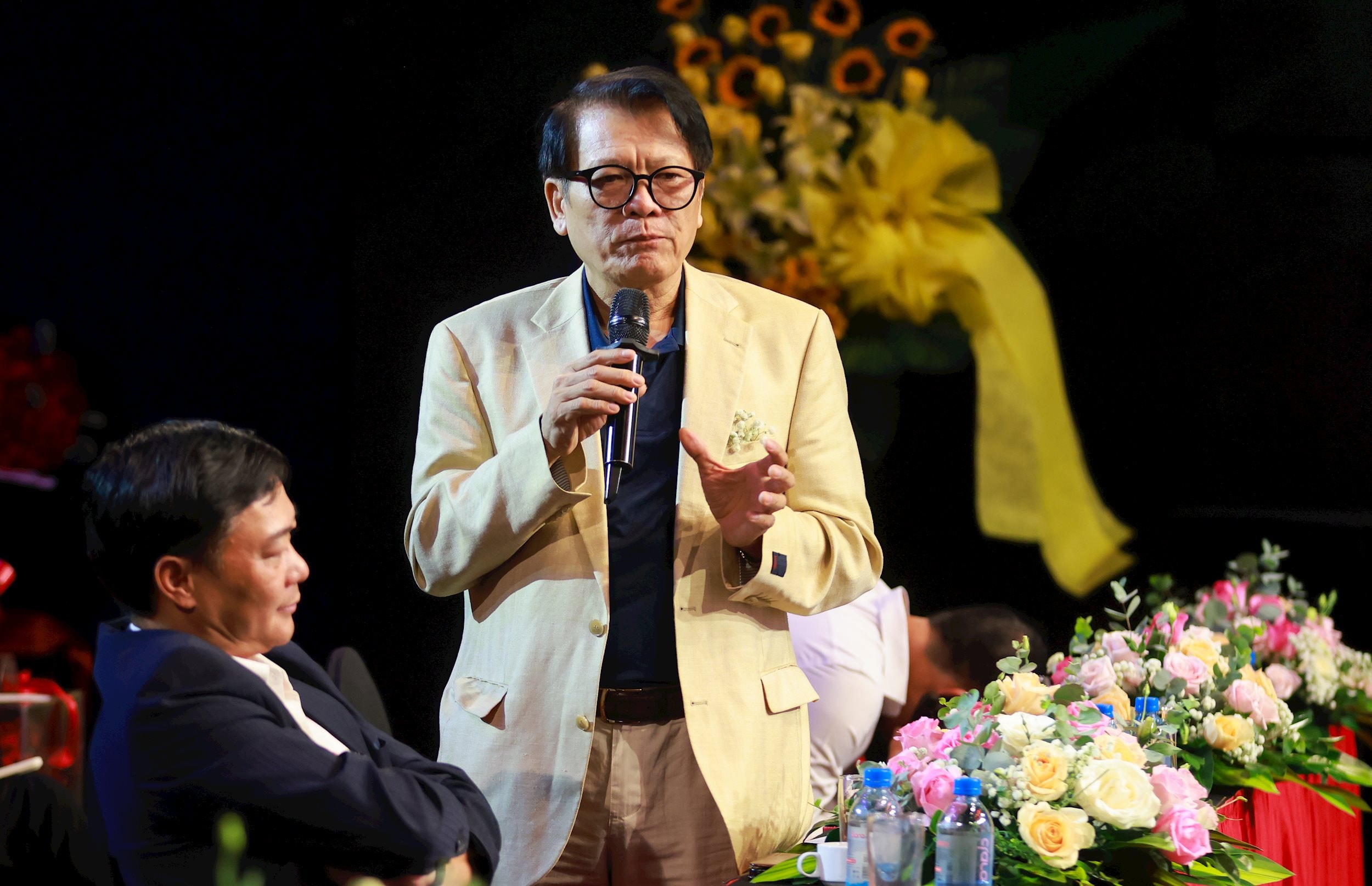 NSND Quang Vinh - Chủ tịch Hội âm nhạc Hà Nội, Trưởng BGK cuộc thi Tiếng hát Hà Nội