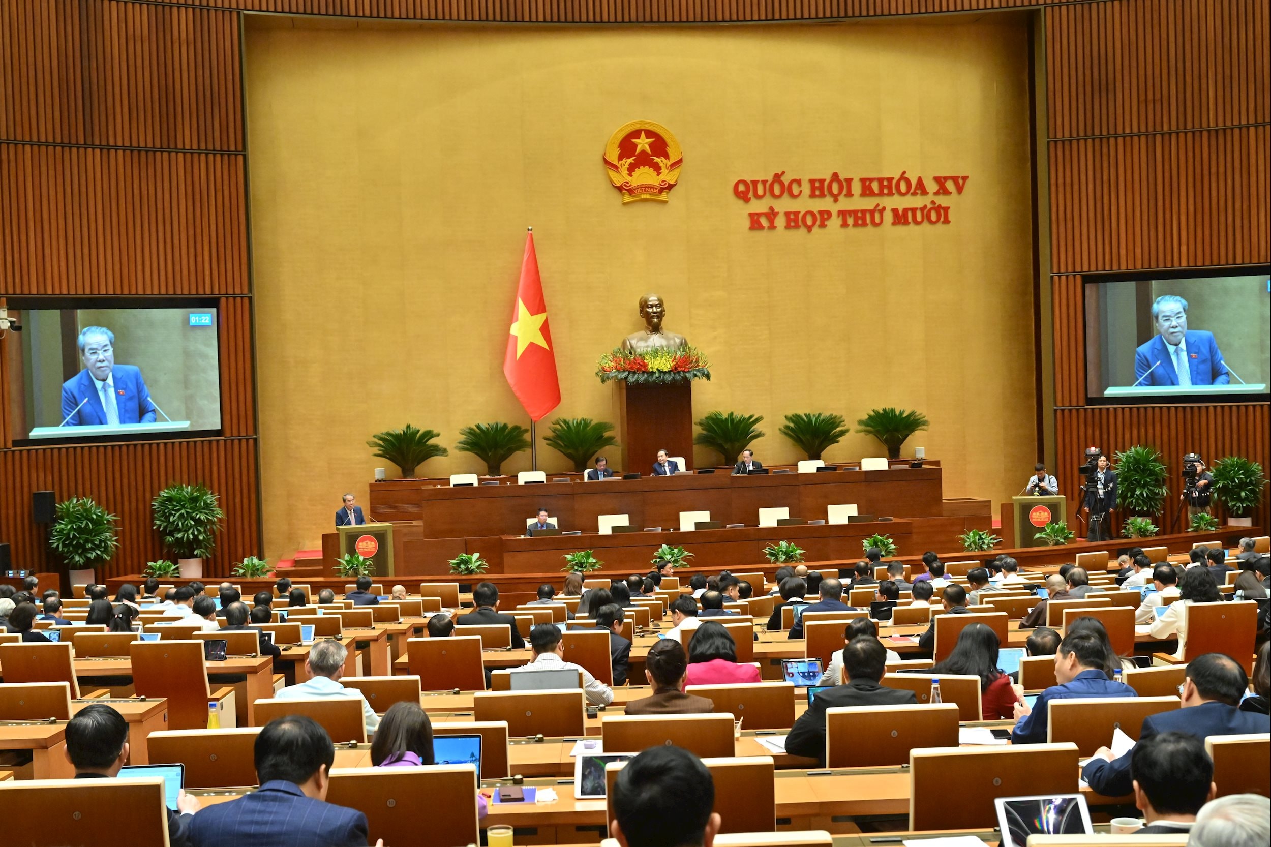 Chủ nhiệm Ủy ban Dân nguyện và Giám sát Dương Thanh BìnhVQK_2382