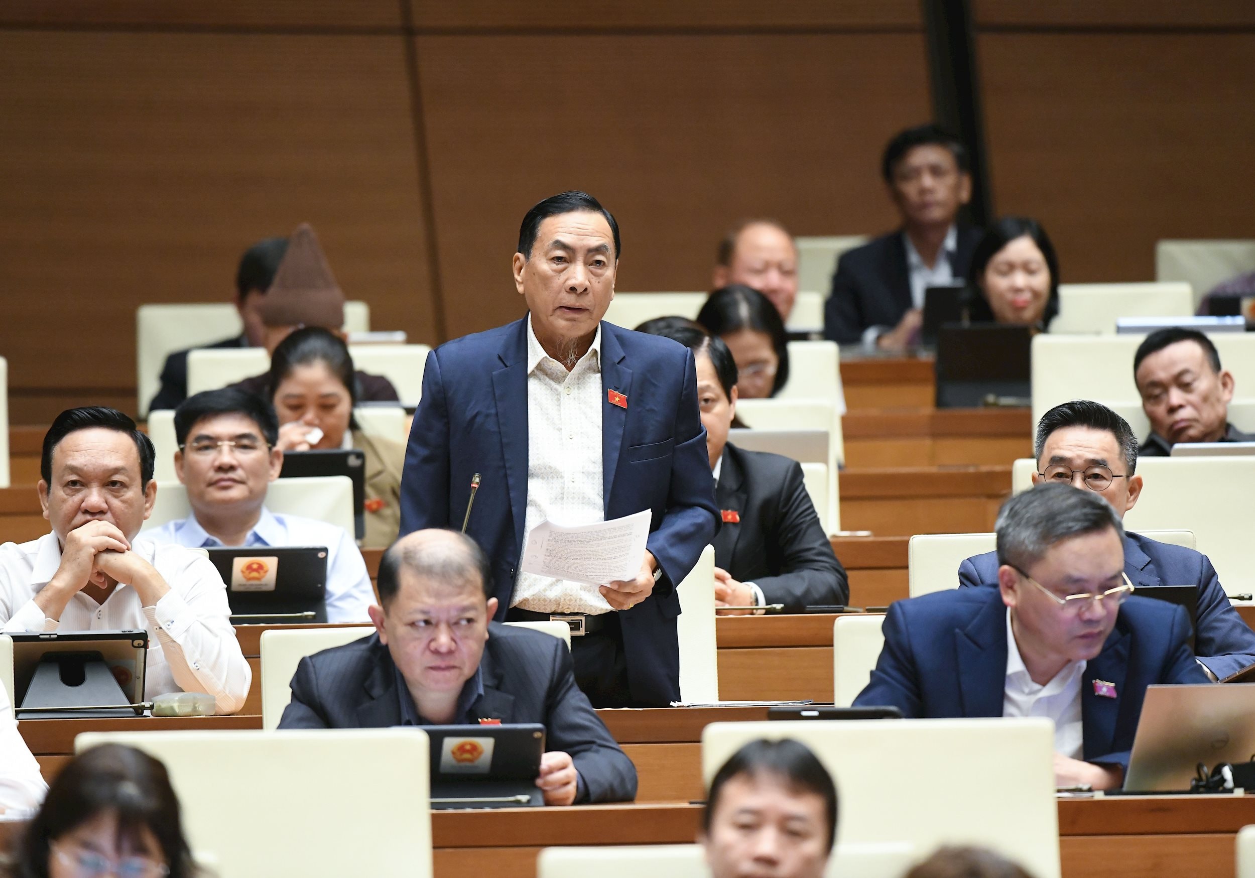 Đại biểu Phạm Văn Hòa, đoàn ĐBQH Đồng Tháp