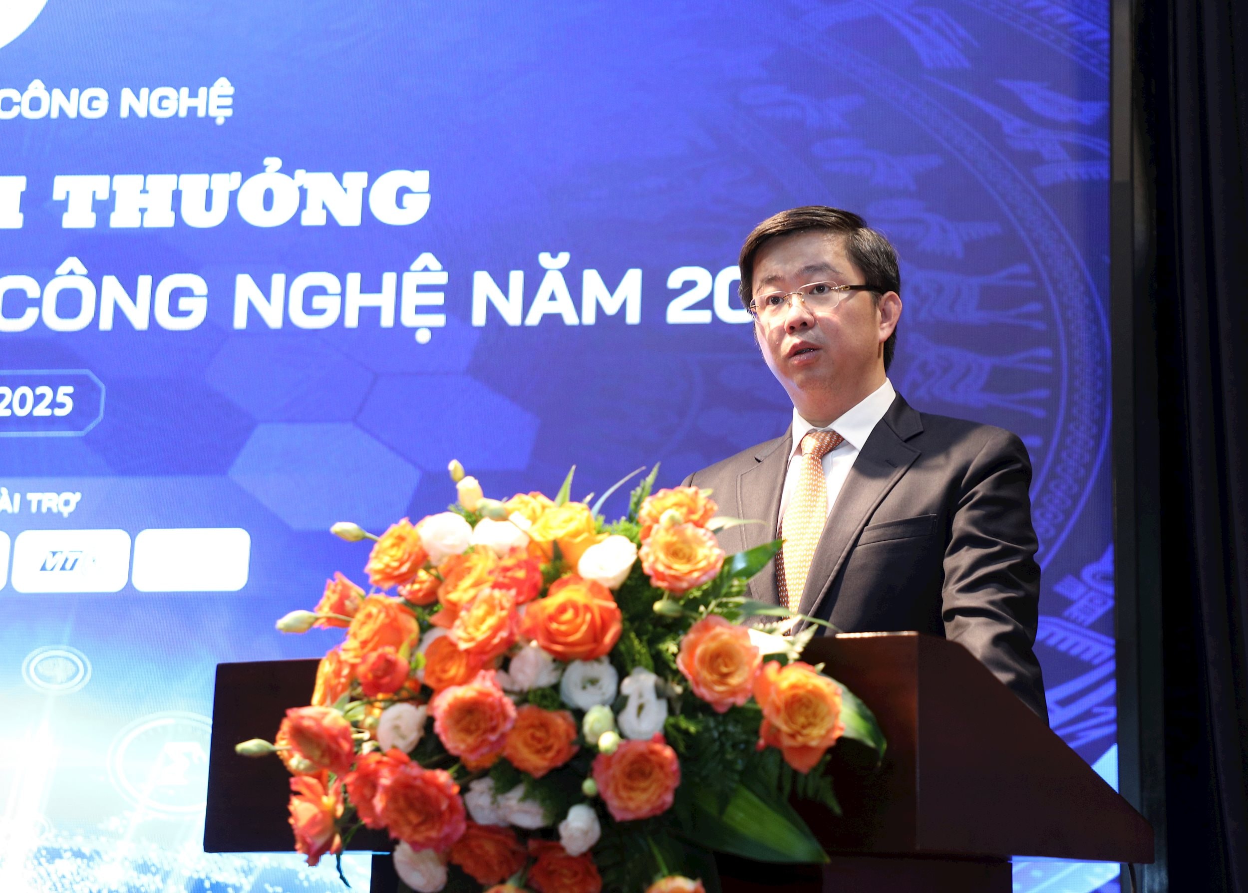 Thứ trưởng Bộ Khoa học và Công nghệ Bùi Hoàng Phương phát biểu chỉ đạo tại buổi lễ