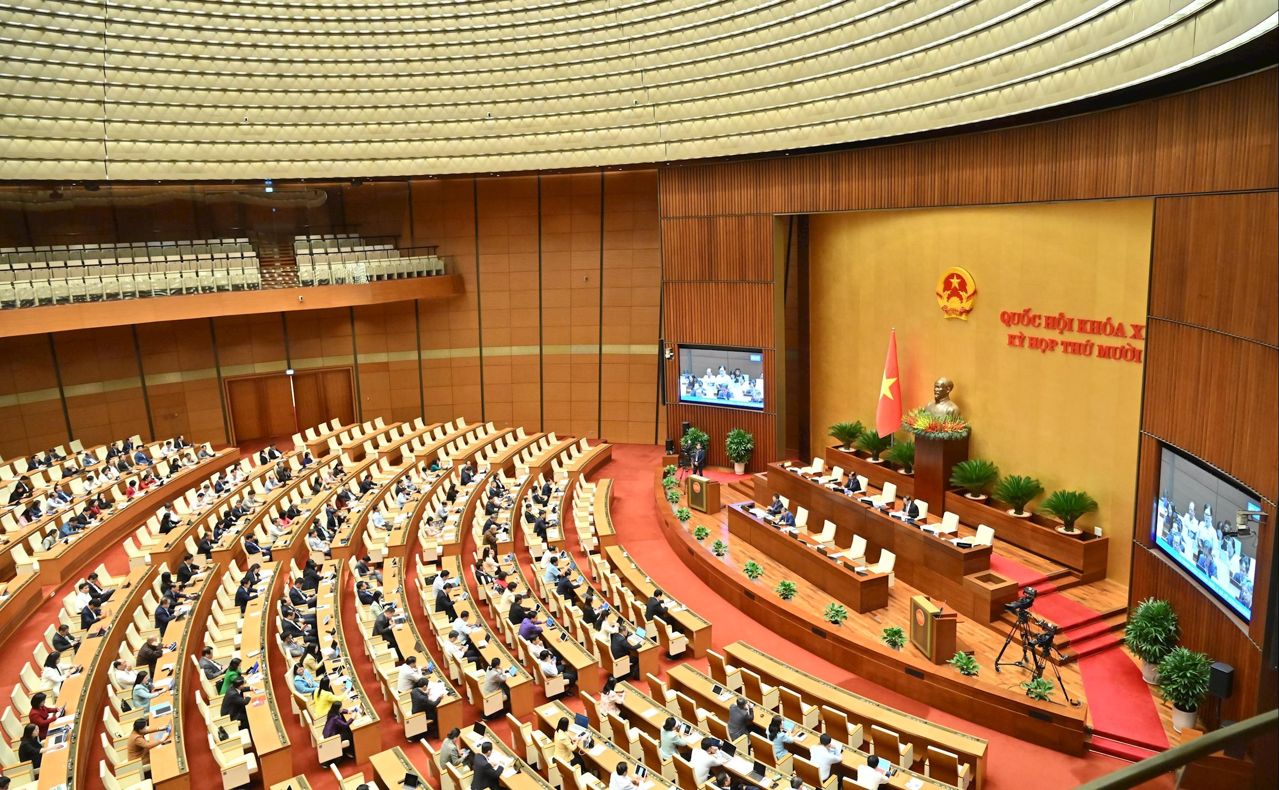 Toàn cảnh phiên họpVQK_2520