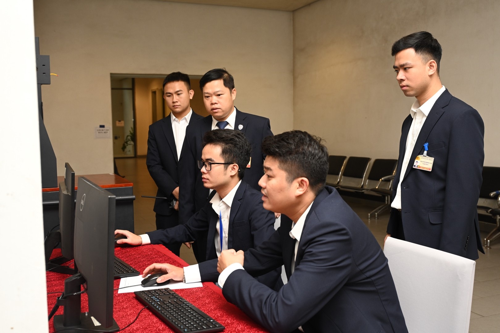 Bộ Tư lệnh triển khai ứng dụng công nghệ AI nhận diện khuôn mặt tích hợp hệ thống quản lý kiểm soát, thẻ phù hiệu đại biểu dự và lực lượng phục vụ Lễ mở ký Công ước Hà Nội.