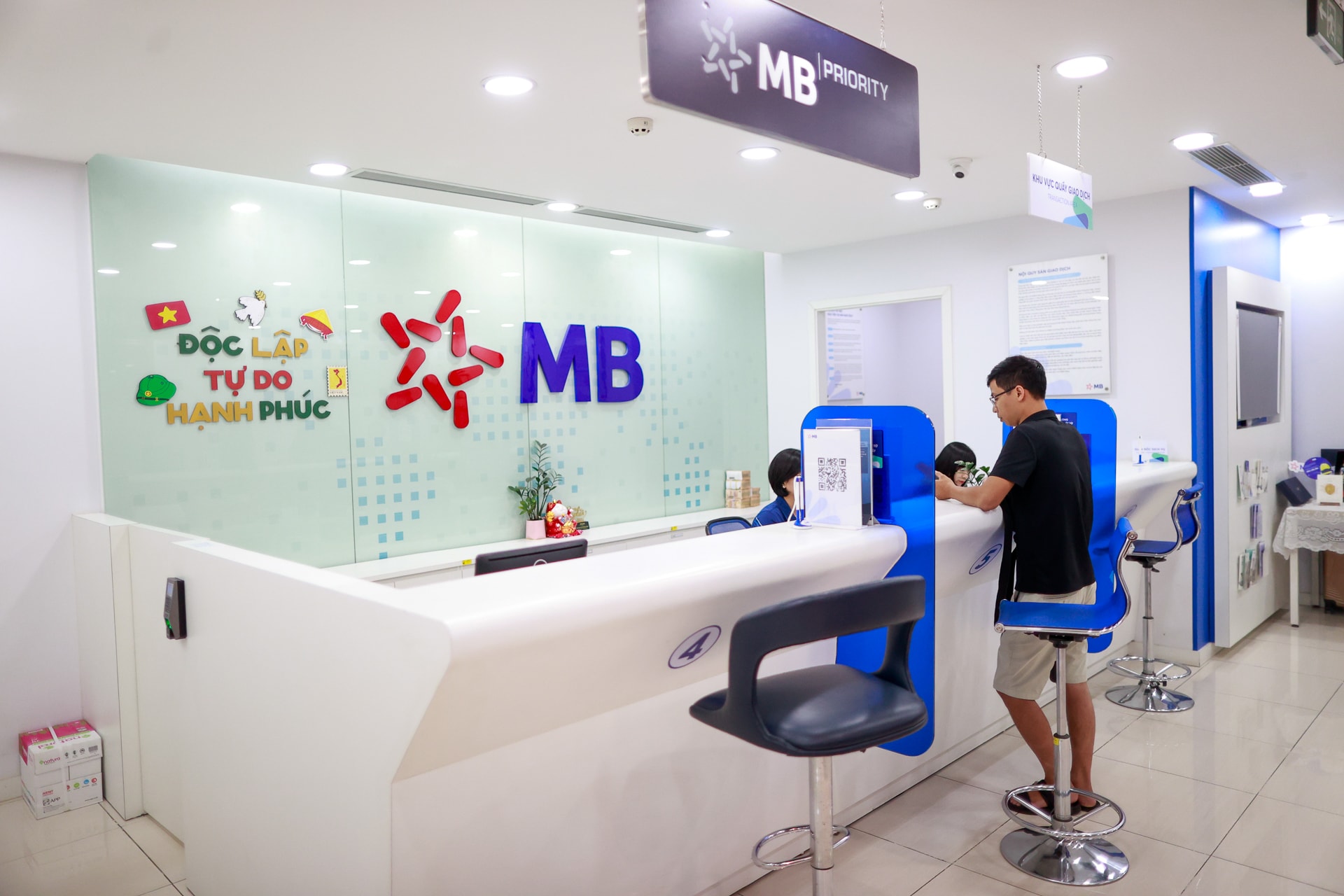 MB Bank_2245