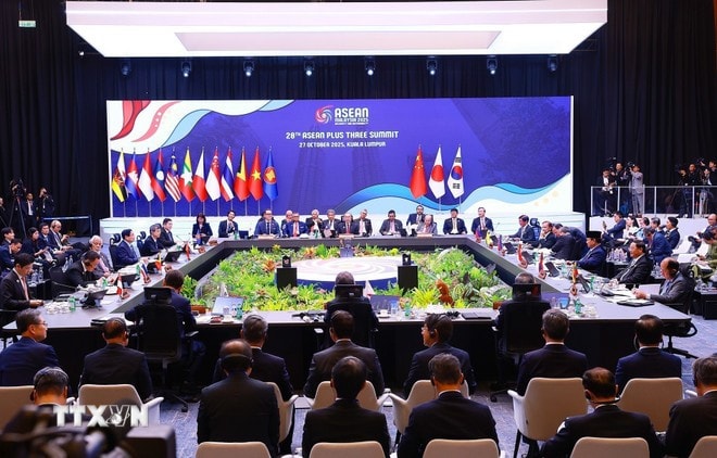 thu-tuong-pham-minh-chinh-tham-du-hoi-nghi-cap-cao-asean-han-quoc-lan-thu-26-7-2707.jpg