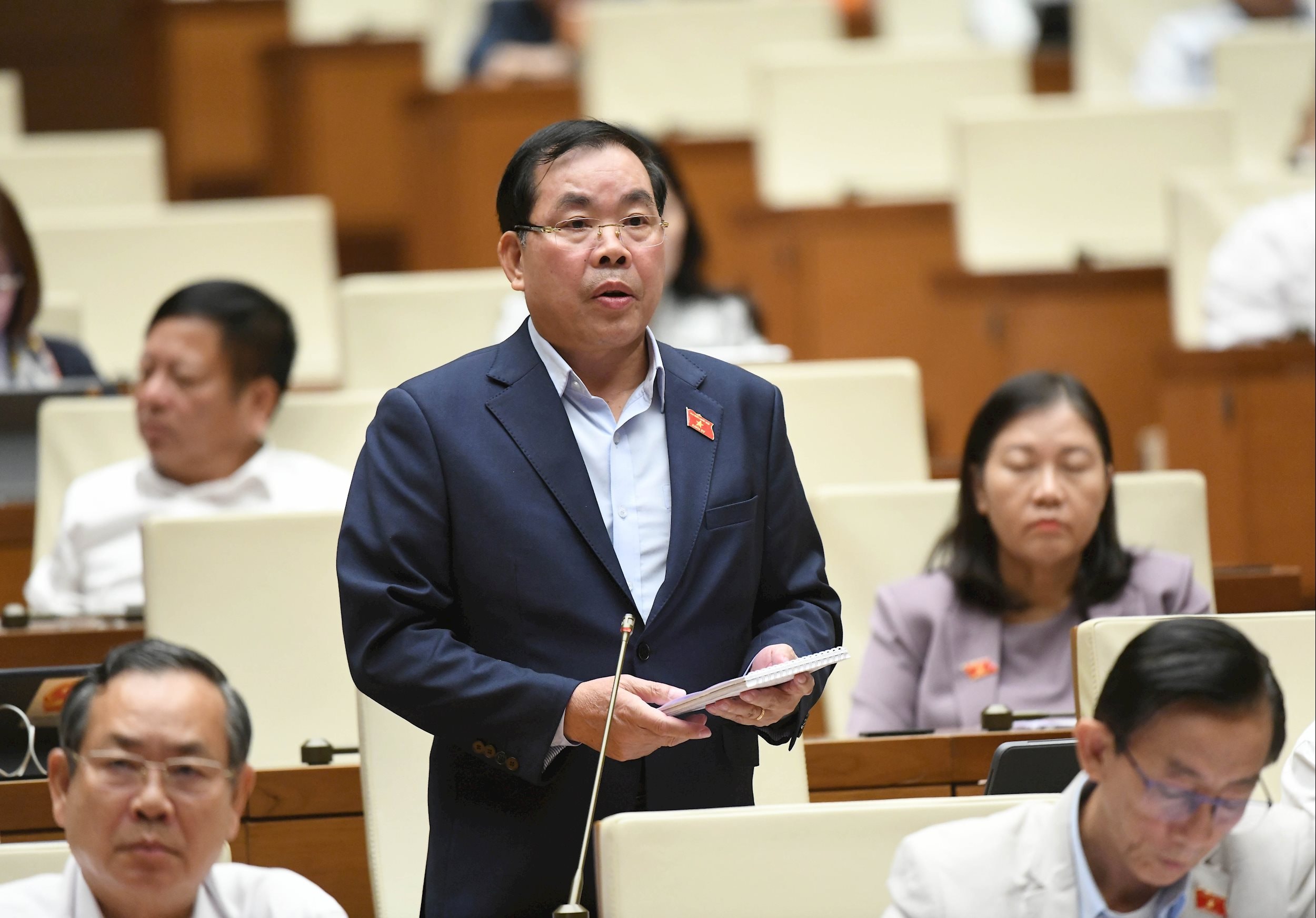 Nguyễn Quang Huân - TP HCM.1