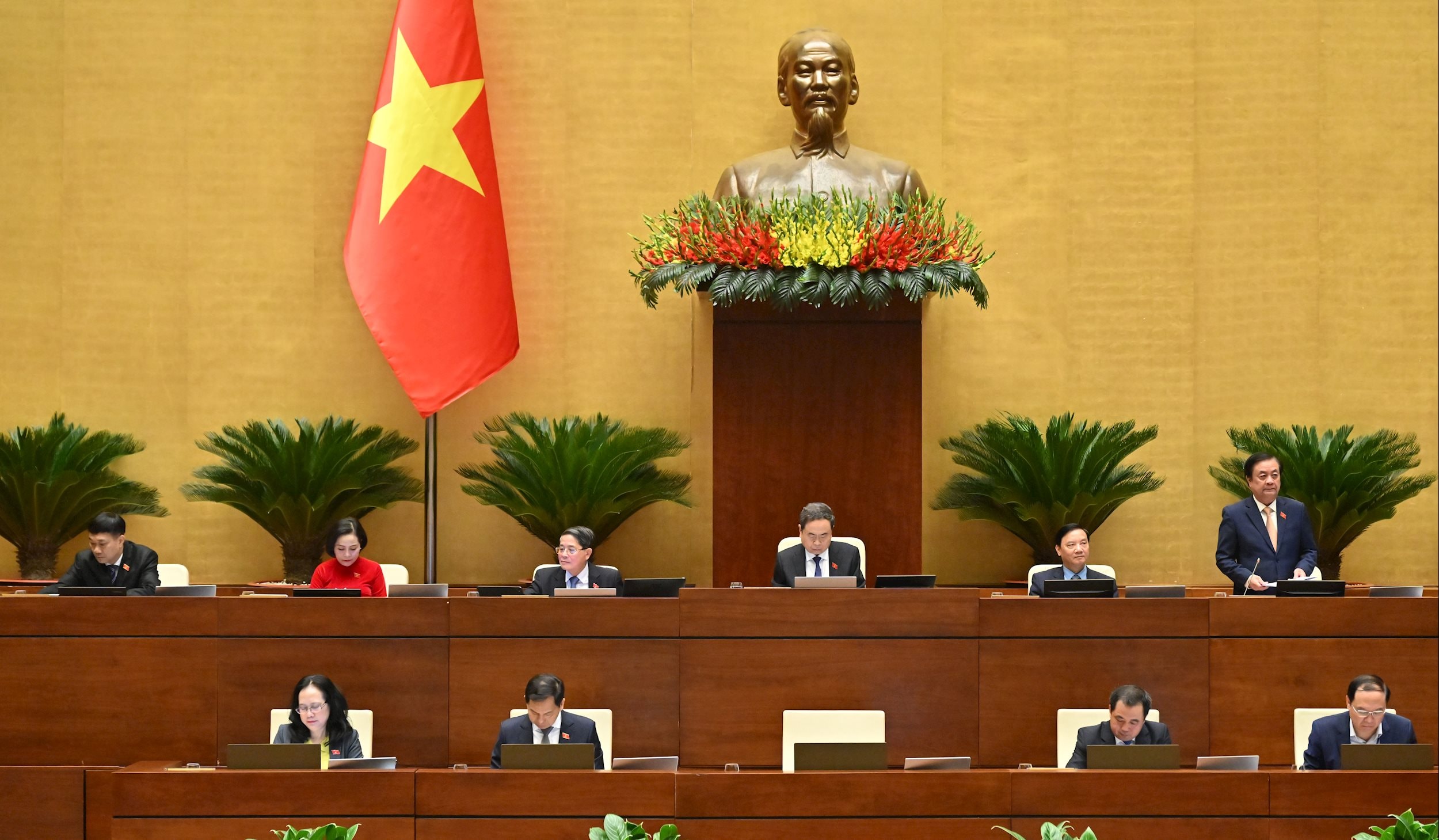 Phó Chủ tịch Quốc hội Lê Minh Hoan điều hành phiên họpVQK_2995