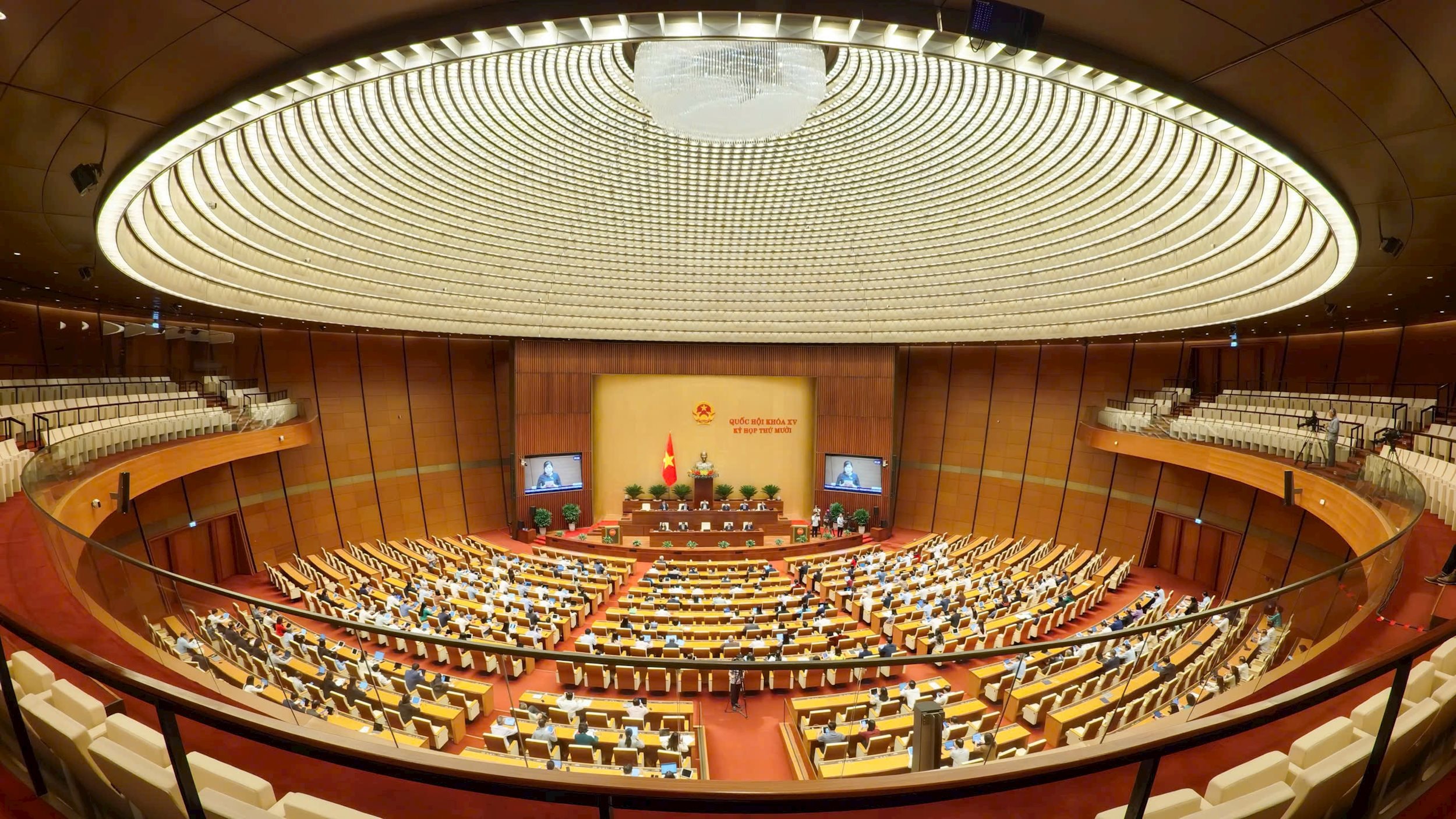 Toàn cảnh phiên họpz7164341922377_0f39c50dc7f26917046ed00421b4fa6b