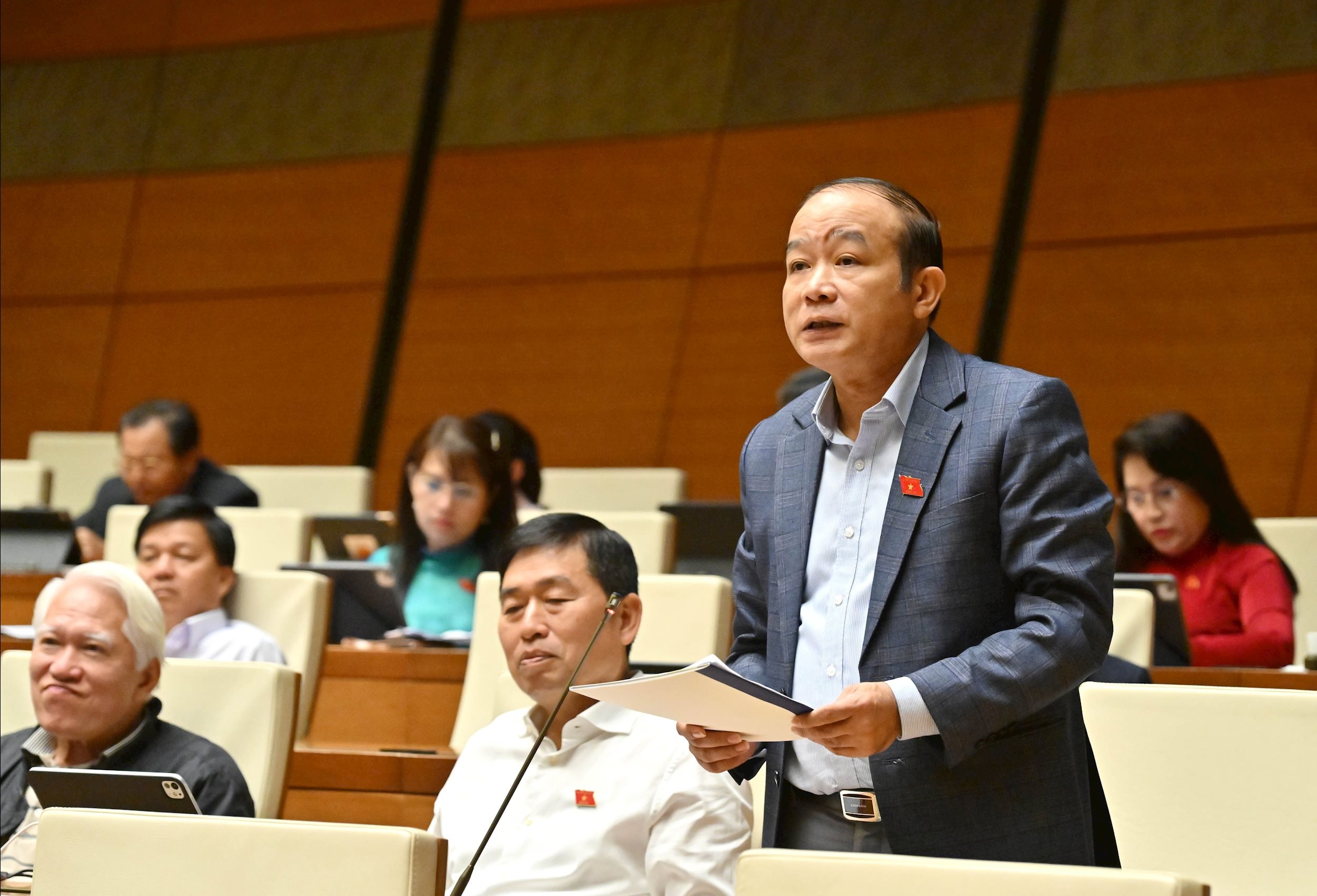 ĐBQH Lã Thanh Tân (Hải Phòng)VQK_3625