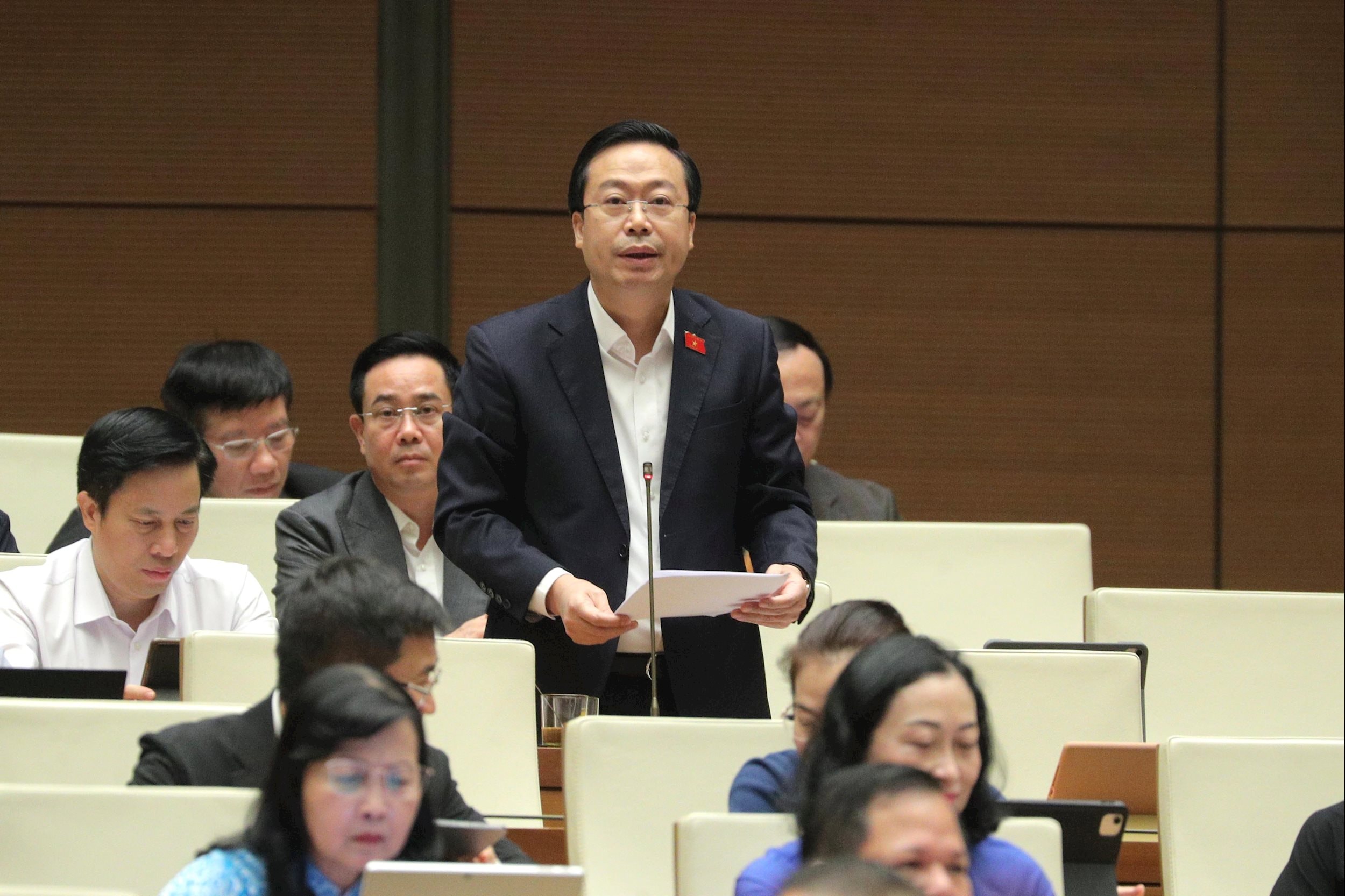 Представитель Национальной ассамблеи Нгуен Дай Тханг (Хынг Йен)