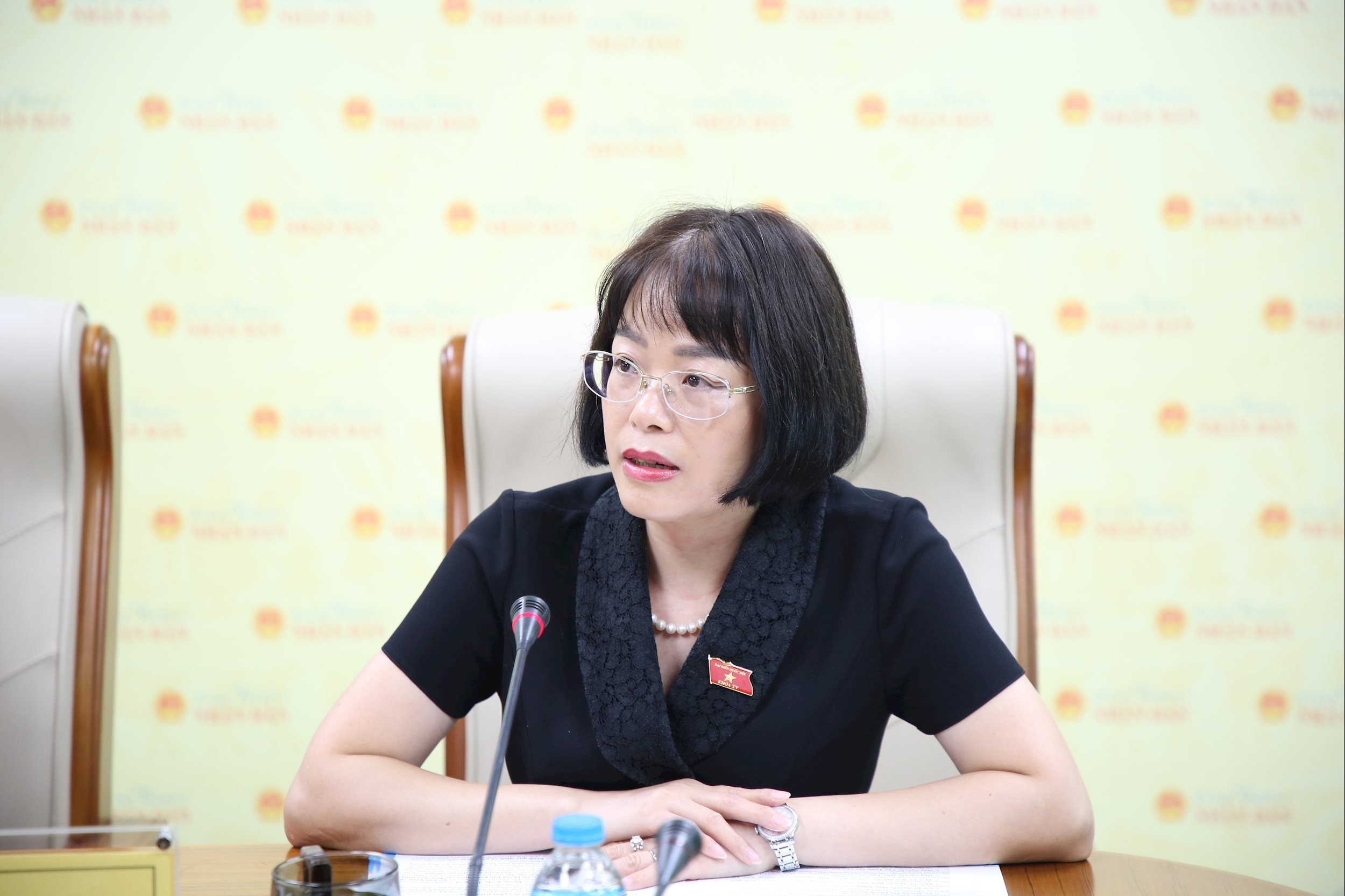 Phó Chủ nhiệm Ủy ban Pháp luật và Tư pháp Nguyễn Thị Mai Phương phát biểu tại tại tọa đàm “Các giải pháp tổng thể quản lý chất thải rắn sinh hoạt” sáng 23/9. Ảnh: Duy Thông